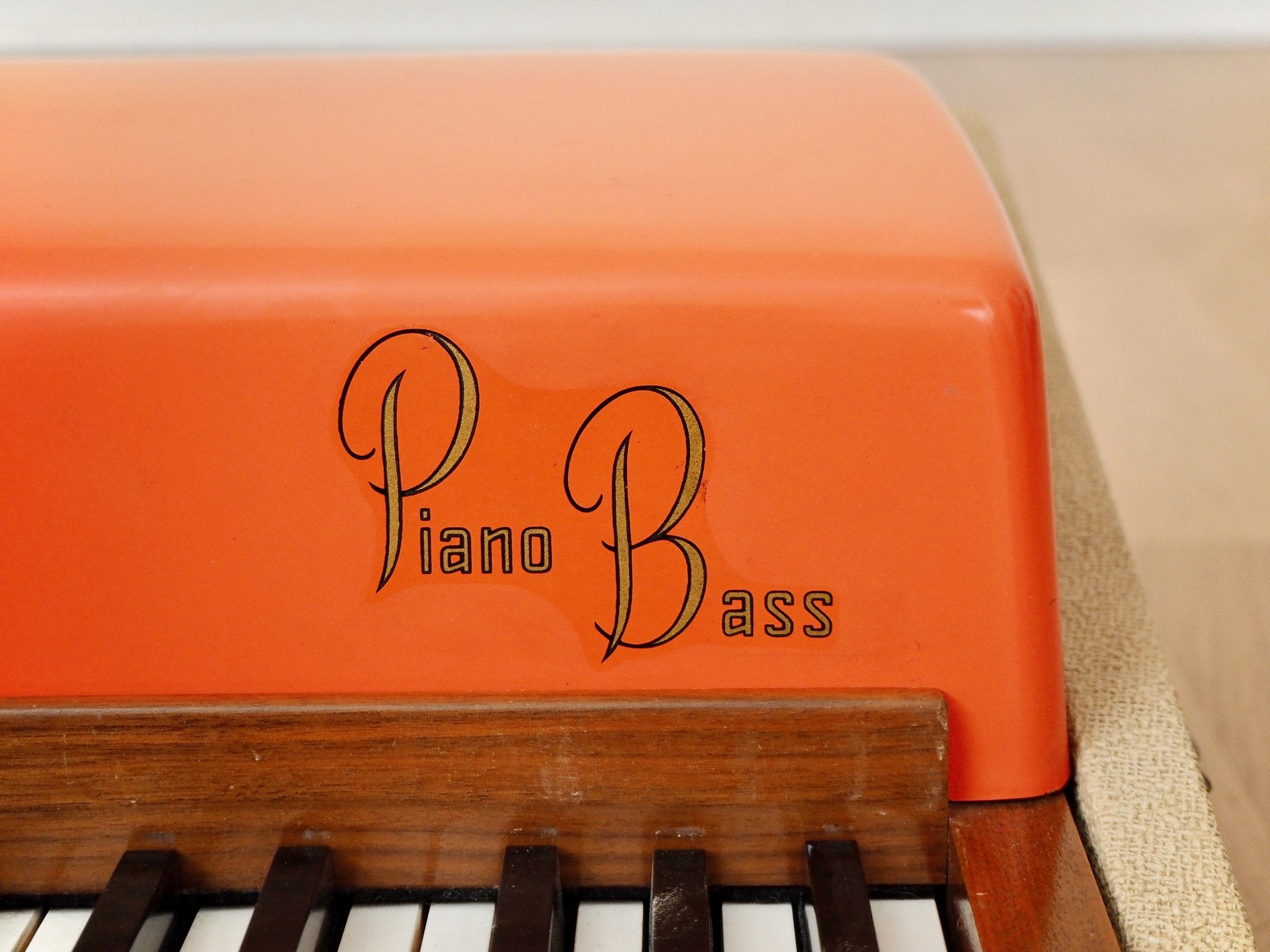 1961 Fender Rhodes Piano Bass Pre-CBS Vintage Electric Piano Fiesta Red Top, Raymac Tines