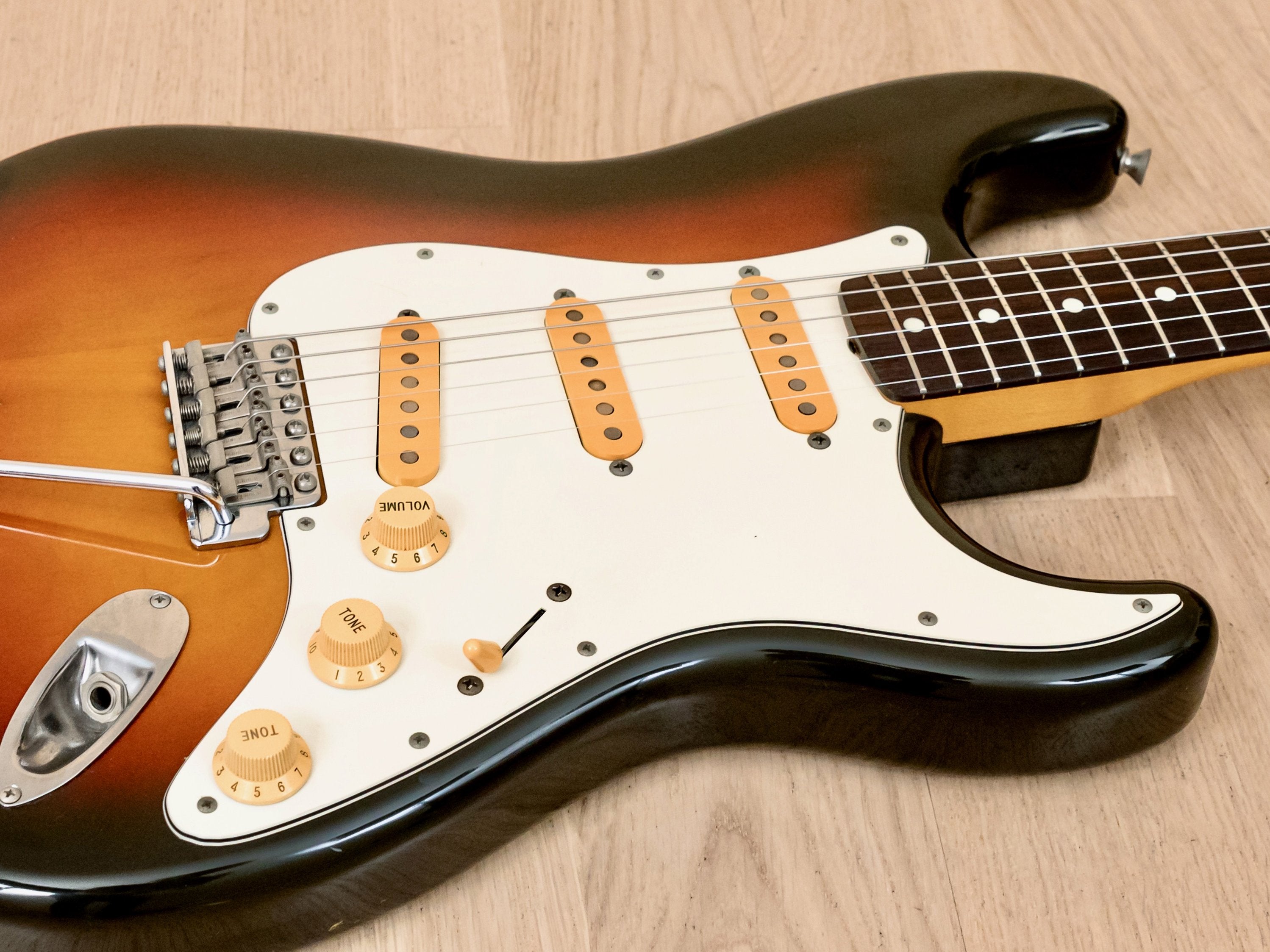 1990 Fender Stratocaster '62 Vintage Reissue ST62-50 Sunburst 100% Original, Japan MIJ Fujigen