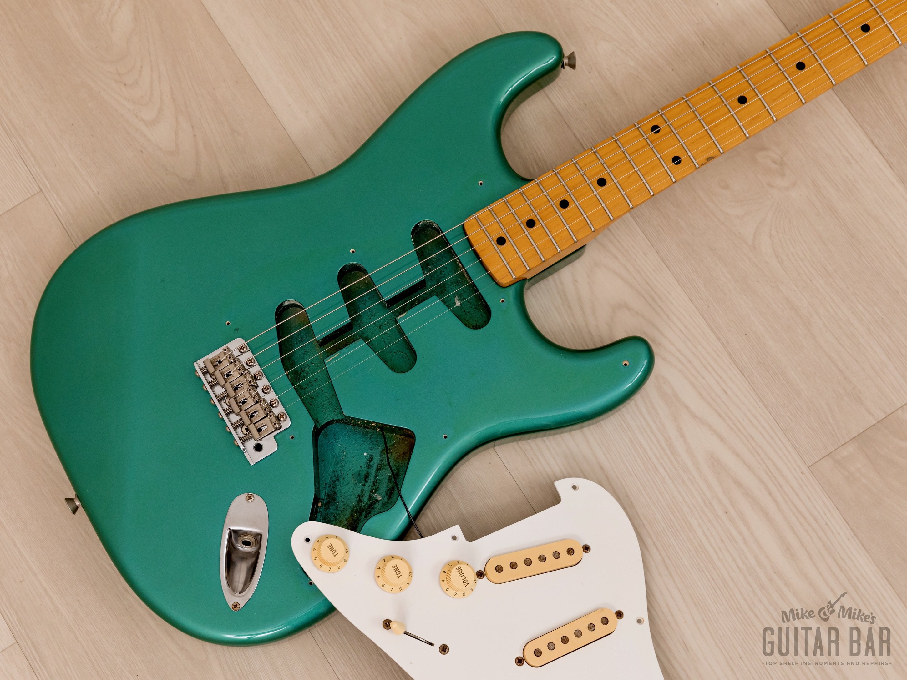 2004 Fender Stratocaster 57 Vintage Reissue St57 Ocean Turquoise W S Mike And Mikes Guitar Bar 7475