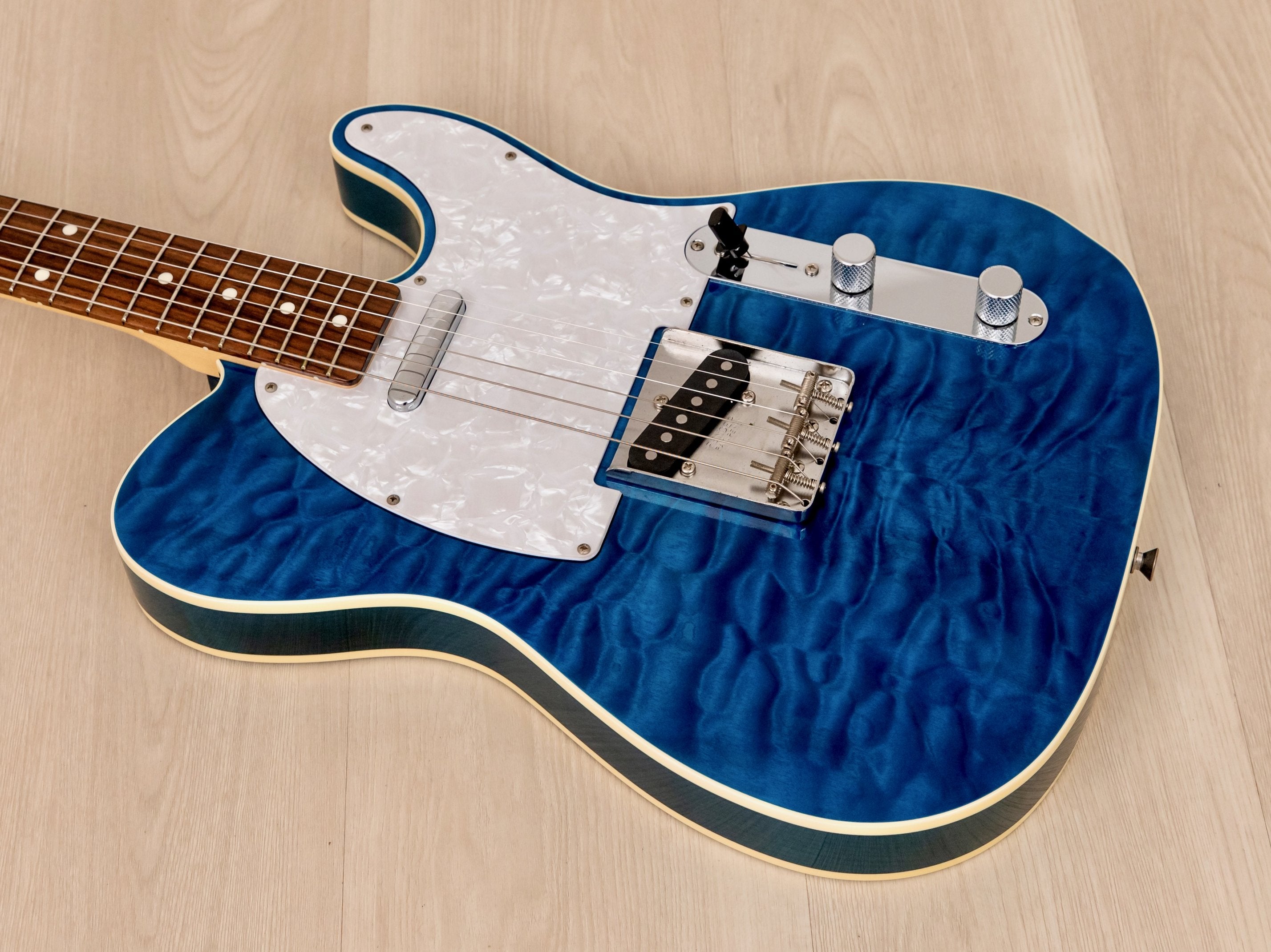 2012 Fender Telecaster Custom TL62B/QT TRB Quilted Maple Transparent Blue, Japan MIJ