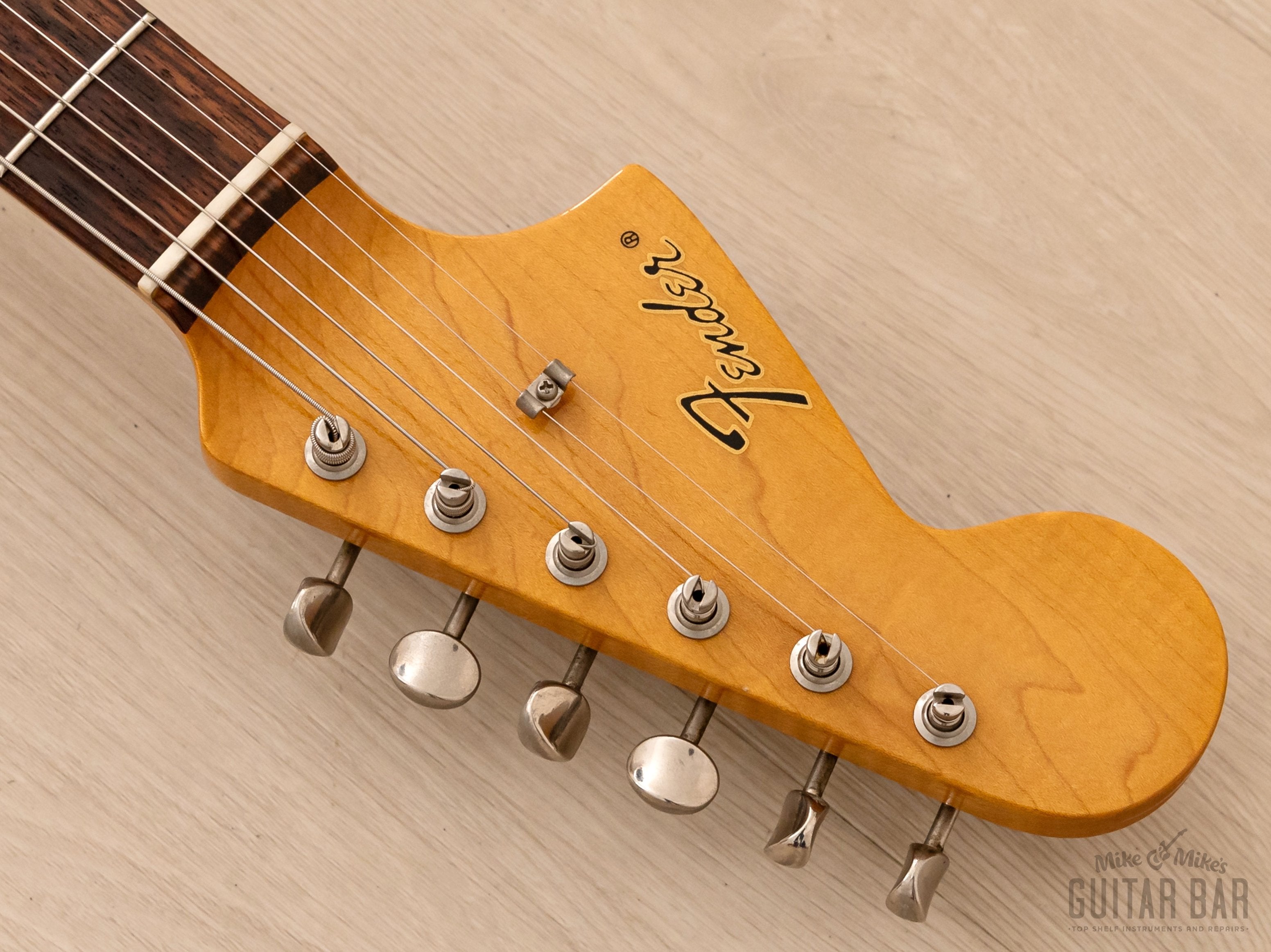 Fender Japan エレキギター Jaguar HJG-66KC V - ギター