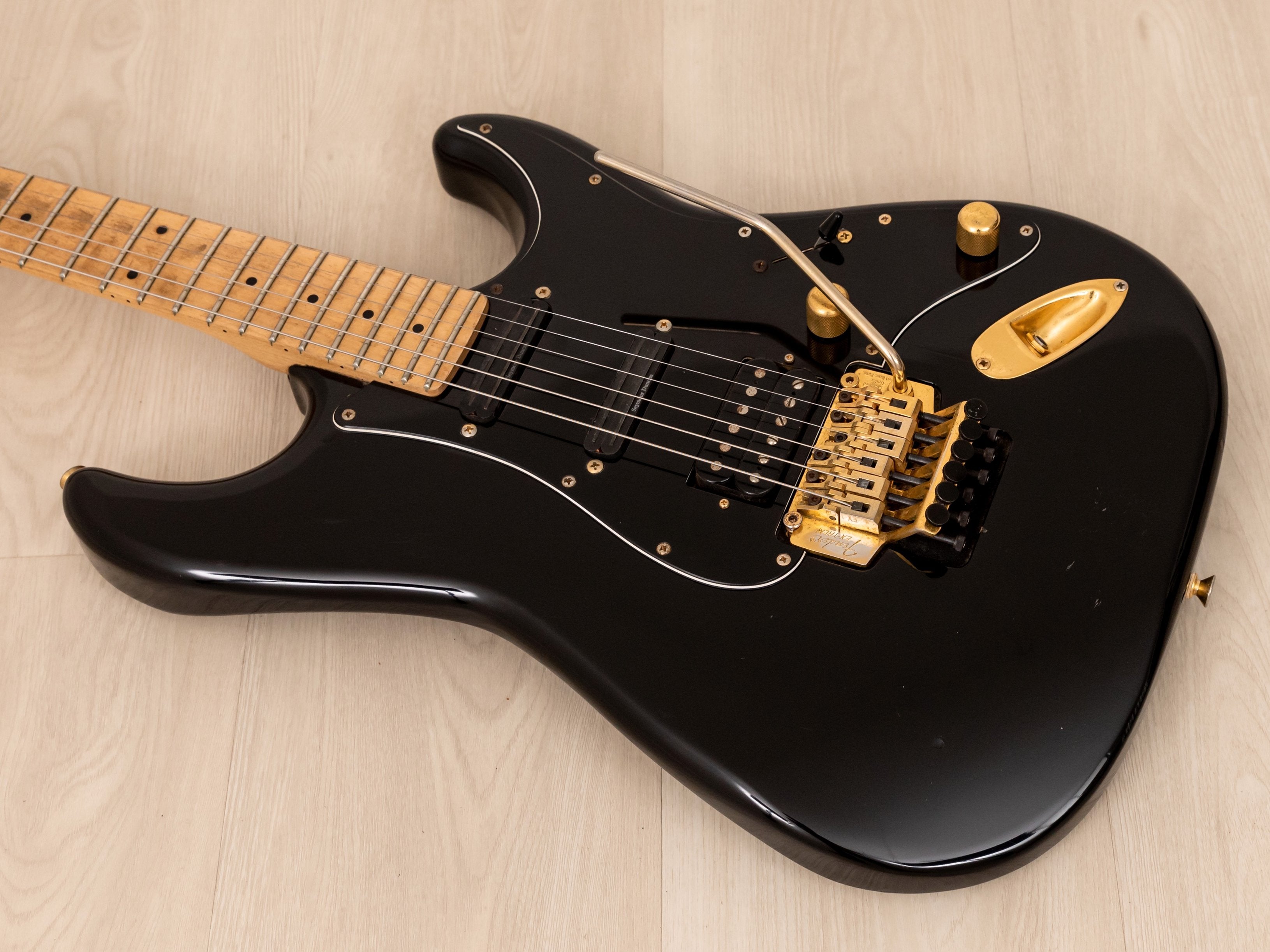 1988 Fender Stratocaster STR-70 SSH Black w/ Seymour Duncan Hot Rails & Floyd Rose, Japan MIJ Fujigen