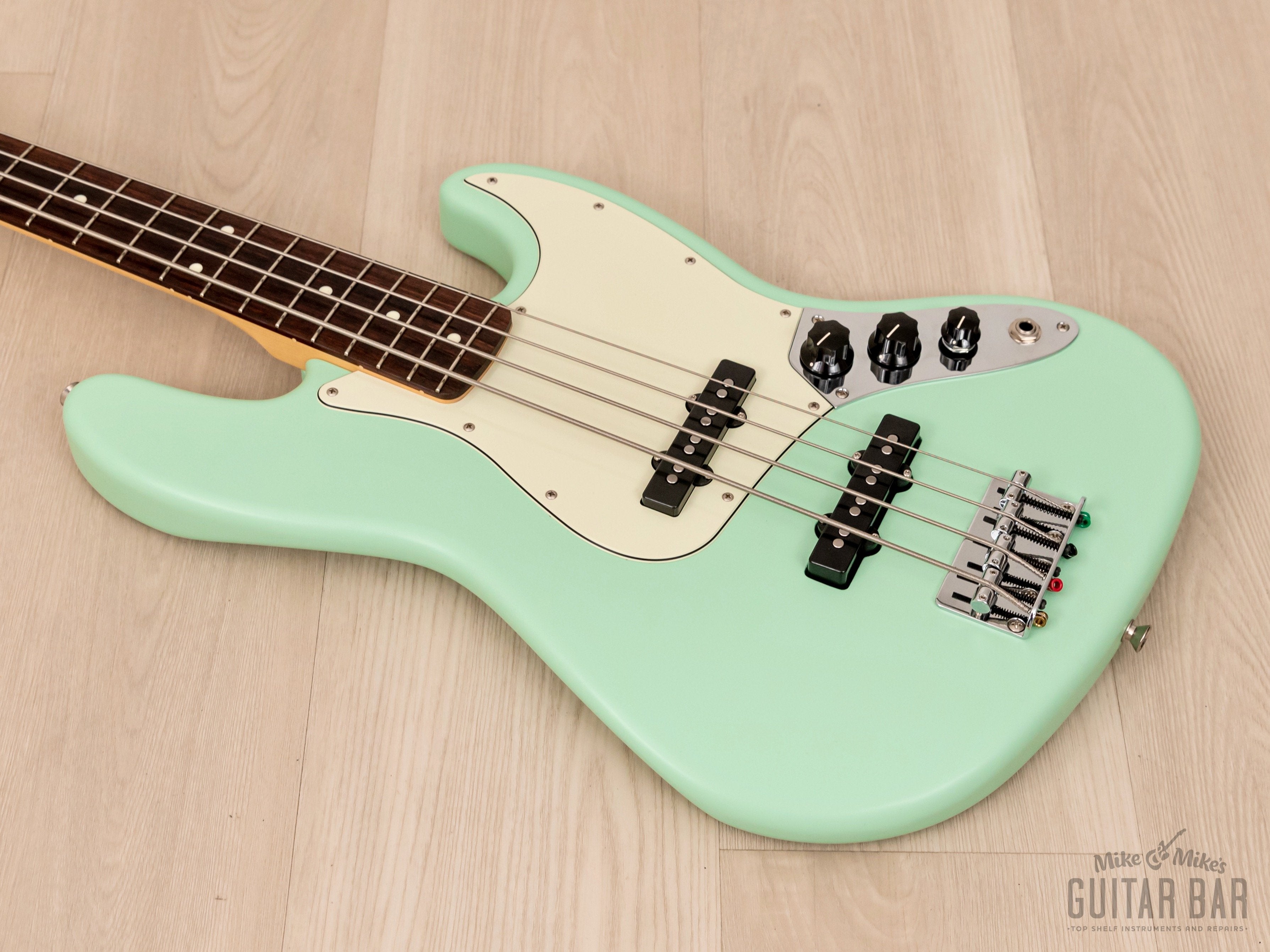2022 Fender Junior Collection Jazz Bass Short Scale Surf Green, Japan MIJ