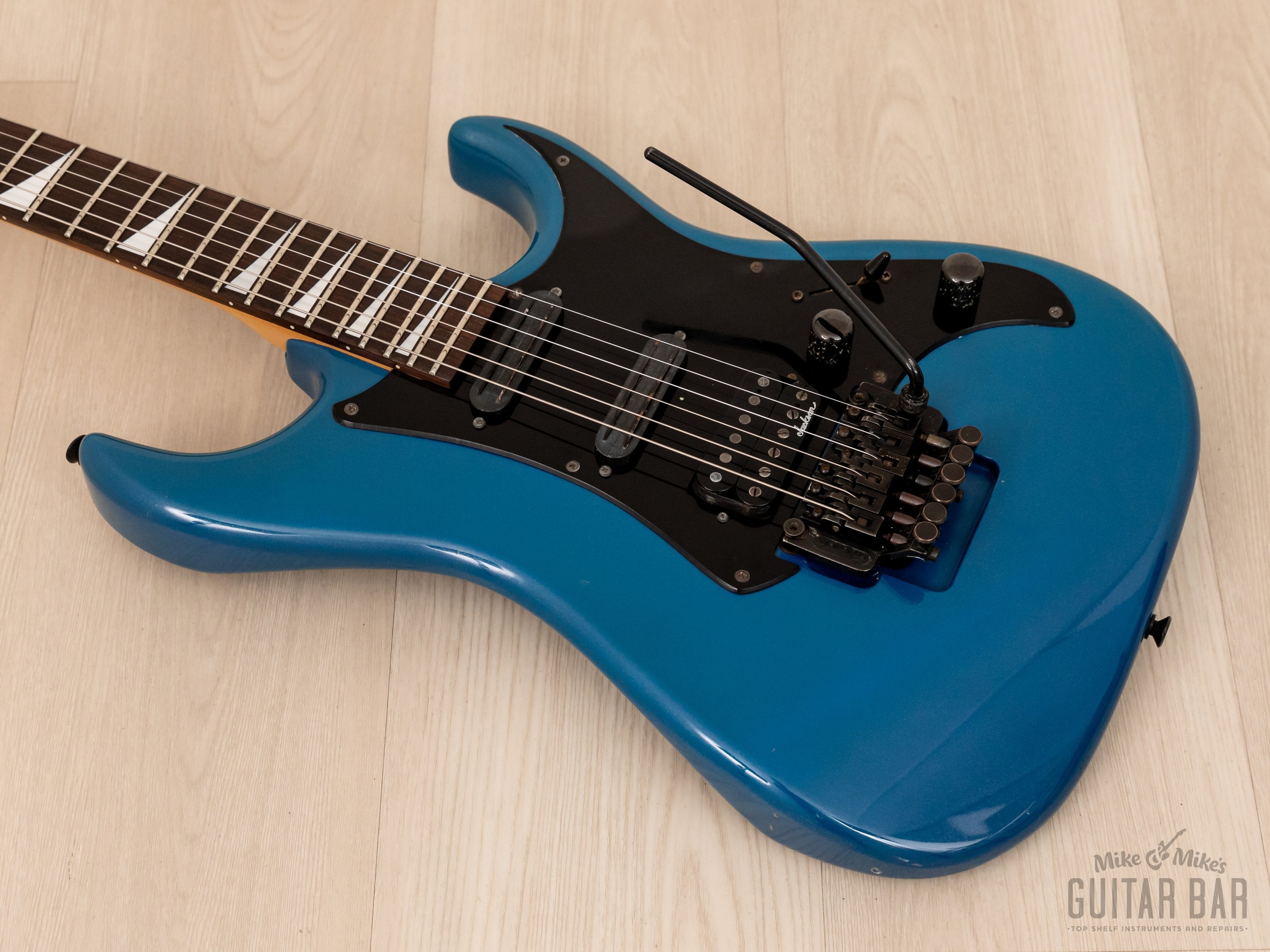 1990 Charvel by Jackson Ark Series AR-090-SSH Pearl Blue, Japan
