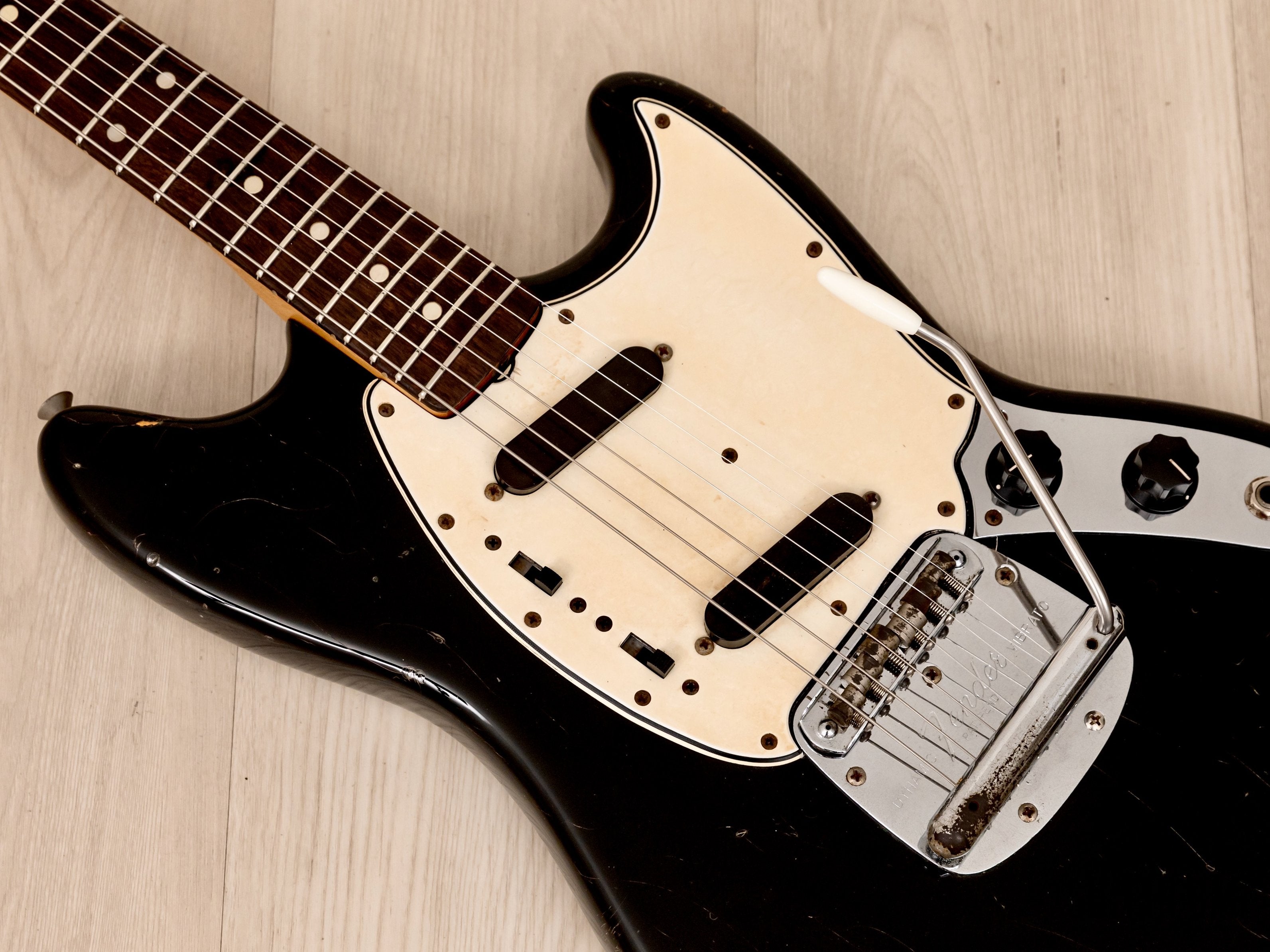 1965 Fender Mustang Vintage Offset Electric Guitar Black w/ Case