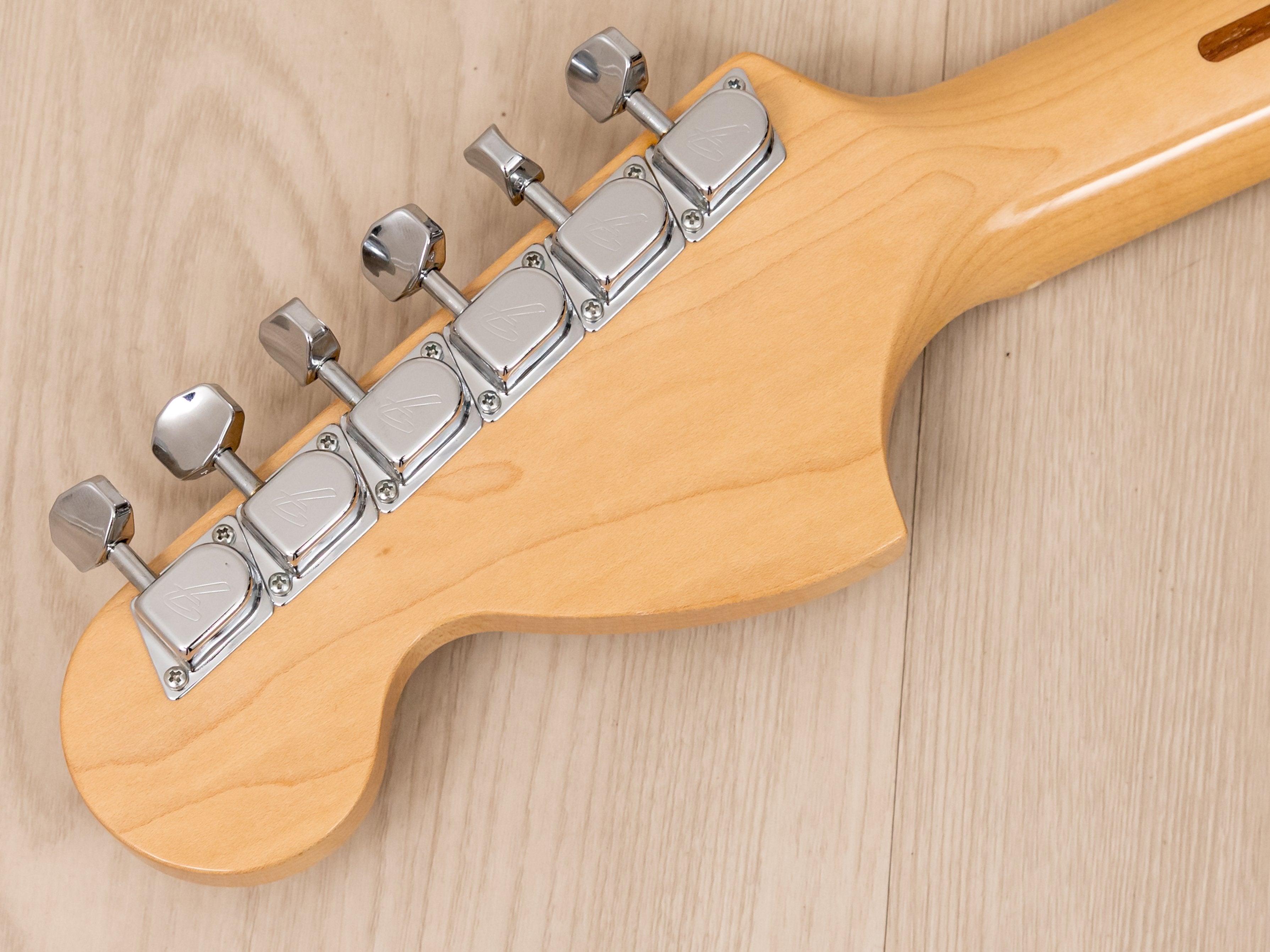 2004 Fender Stratocaster ’72 Vintage Reissue ST72 Limited Edition Antigua Near-Mint w/ G&G Case, Japan CIJ