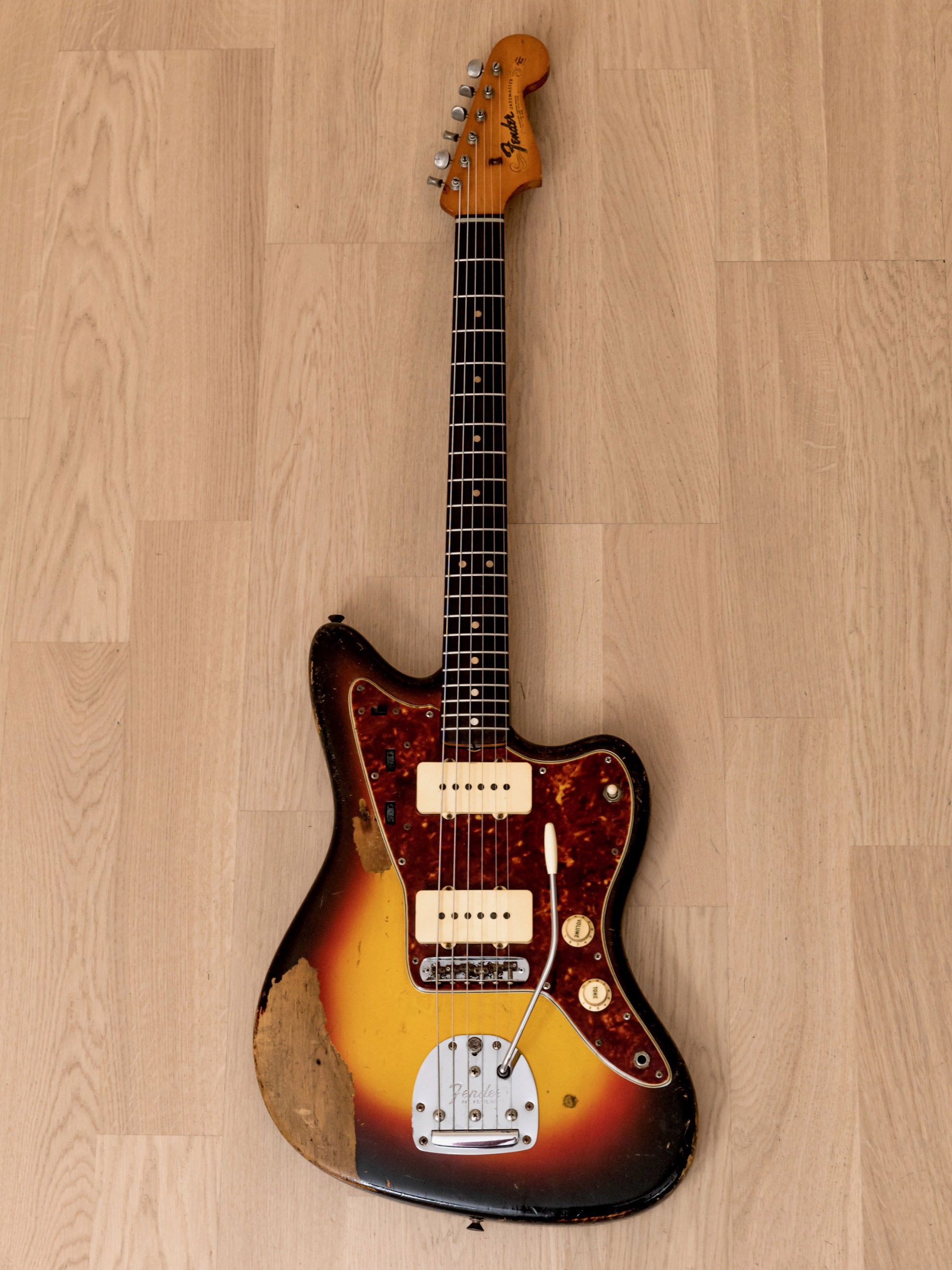 1965 Fender Jazzmaster Vintage Electric Guitar Sunburst w/ Case