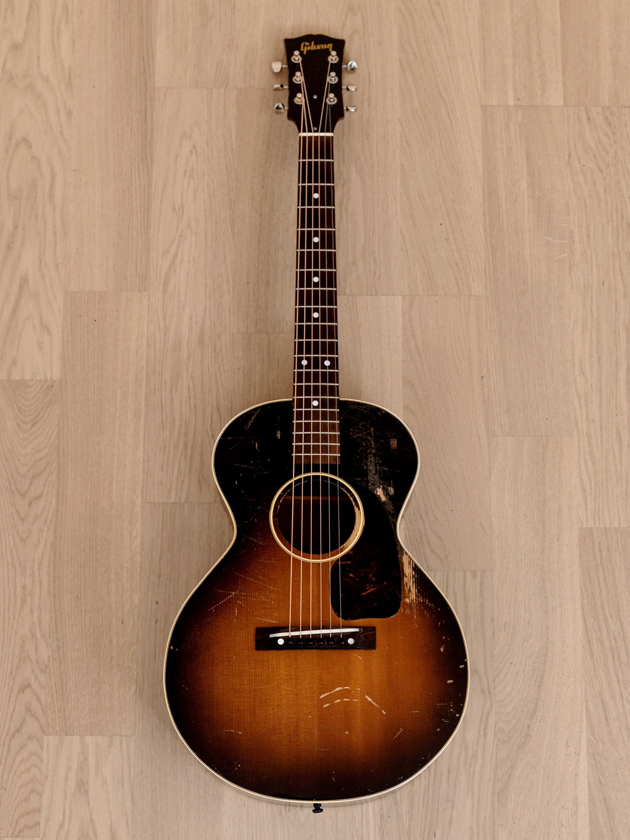1950 Gibson LG-2 3/4 Vintage Short Scale Acoustic Guitar Sunburst w/ Case