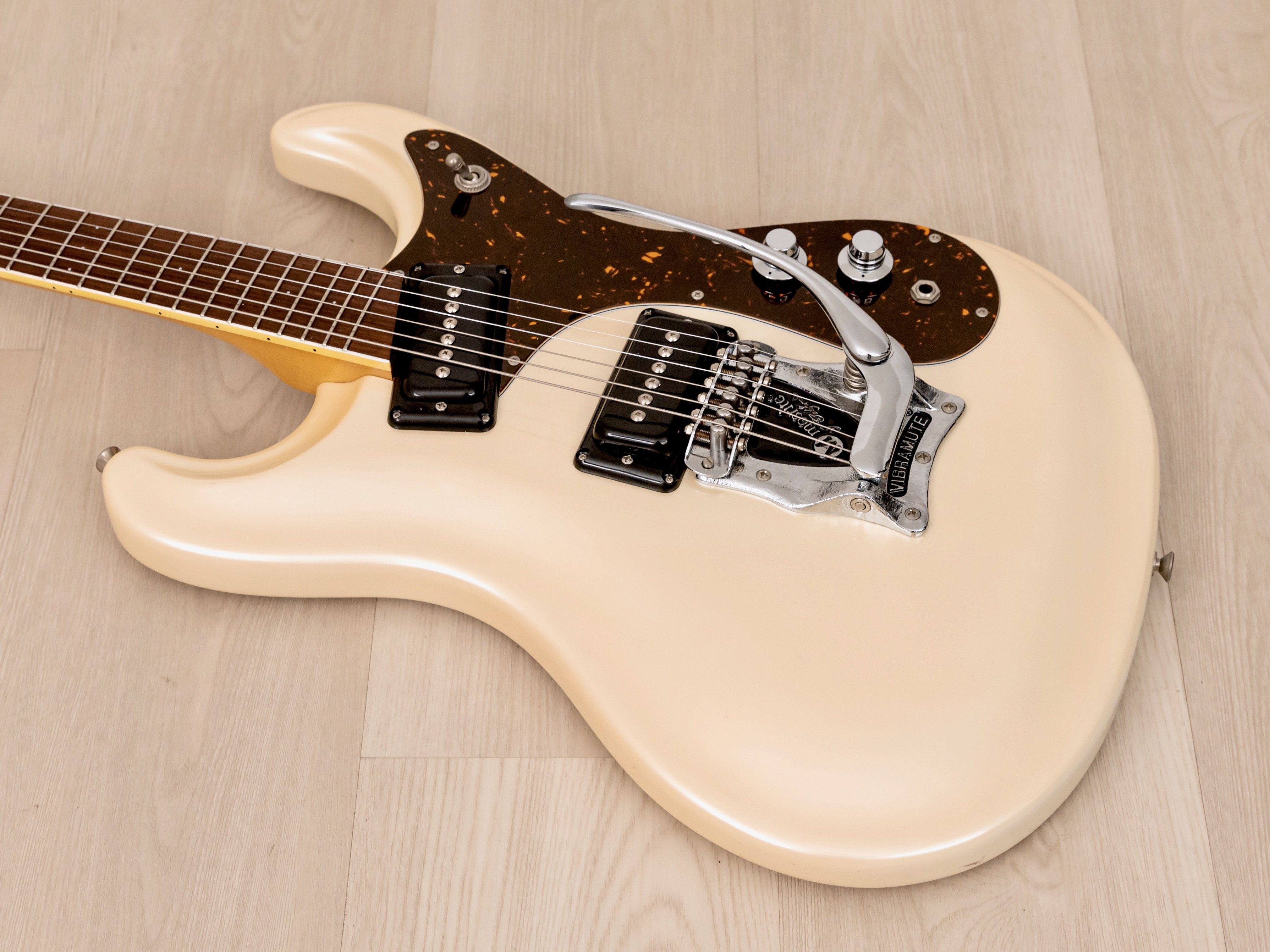 2000s Mosrite Ranger Ventures Model-Style Guitar, Pearl White w/ Vibramute,  Fillmore Japan