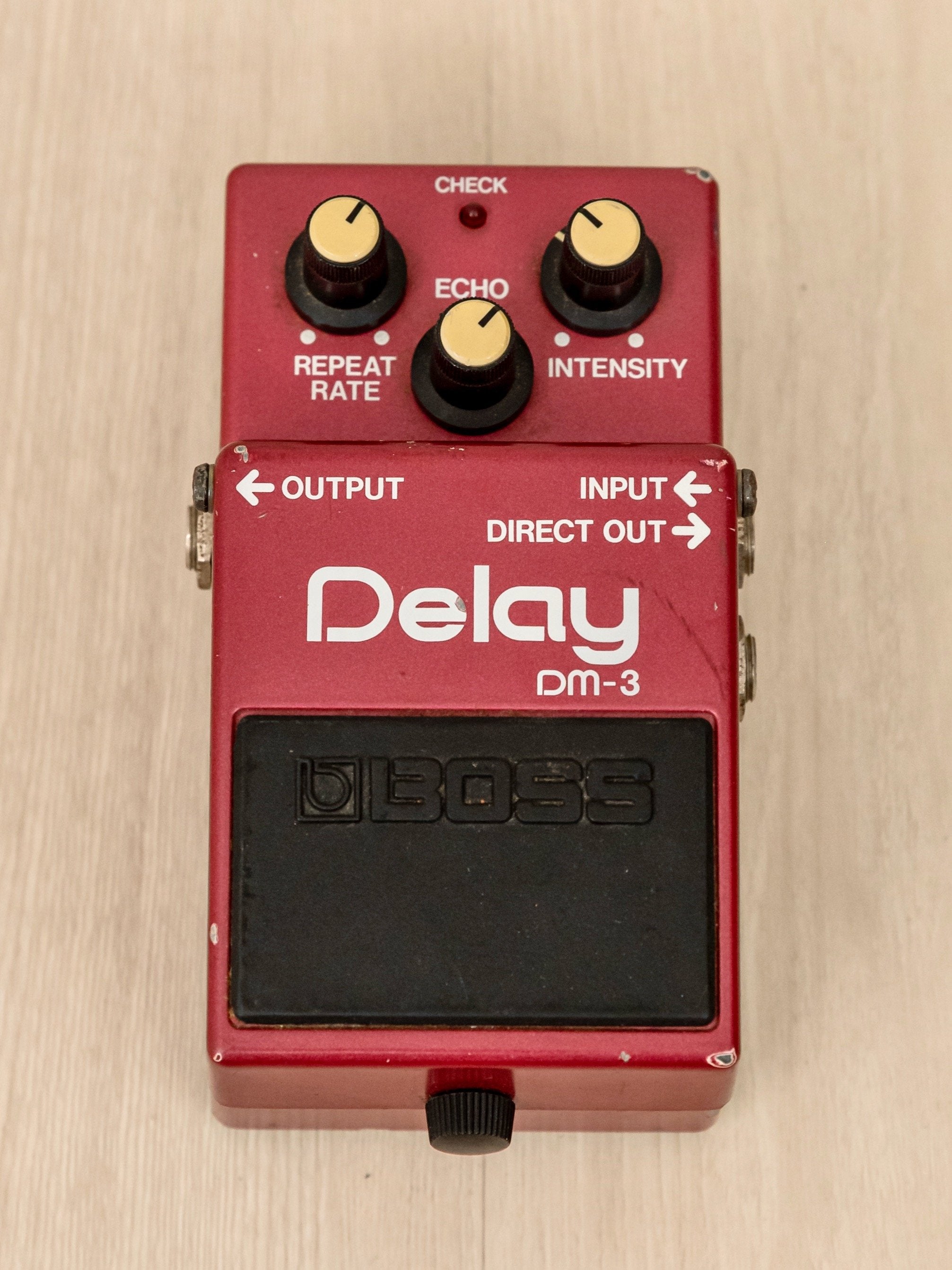 1984 Boss DM-3 Delay Vintage Analog Guitar Effects Pedal, Green Label Japan