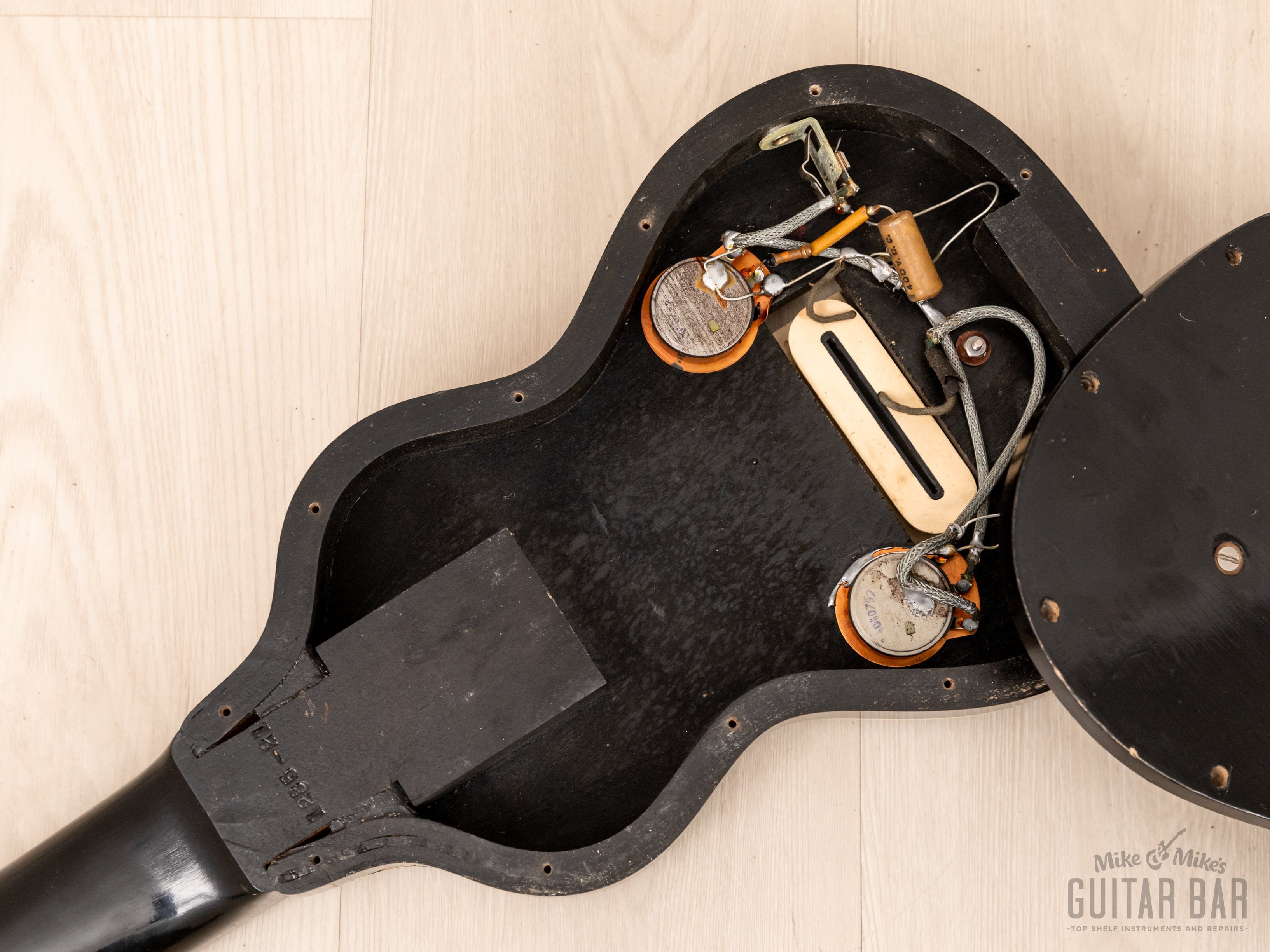 1937 Gibson EH-100 Vintage Lap Steel Ebony w/ Charlie Christian Pickup, Case