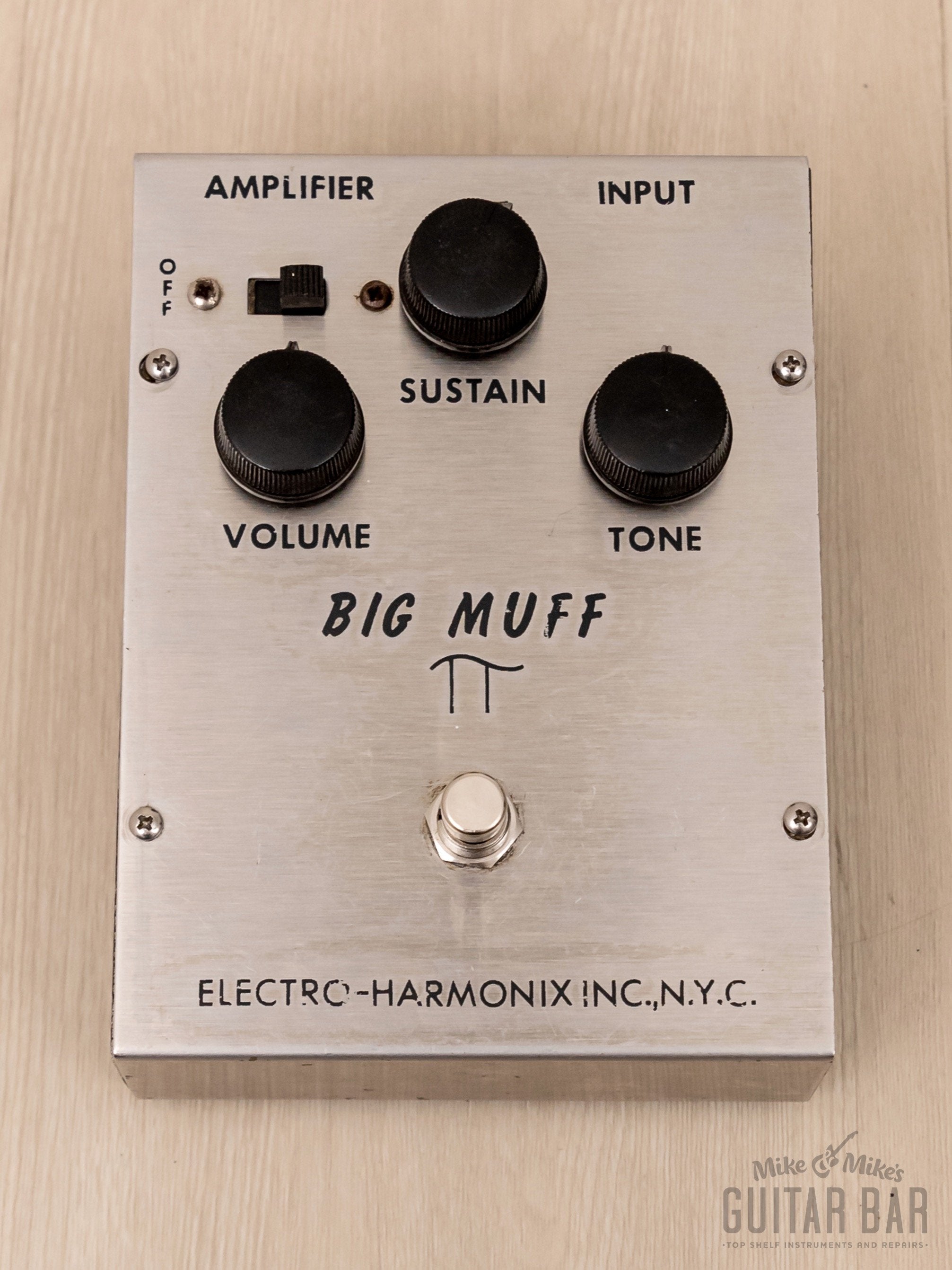 1972 Electro Harmonix Big Muff Triangle V1 Vintage Fuzz Guitar Effects  Pedal, Fairchild FS37000 Transistors