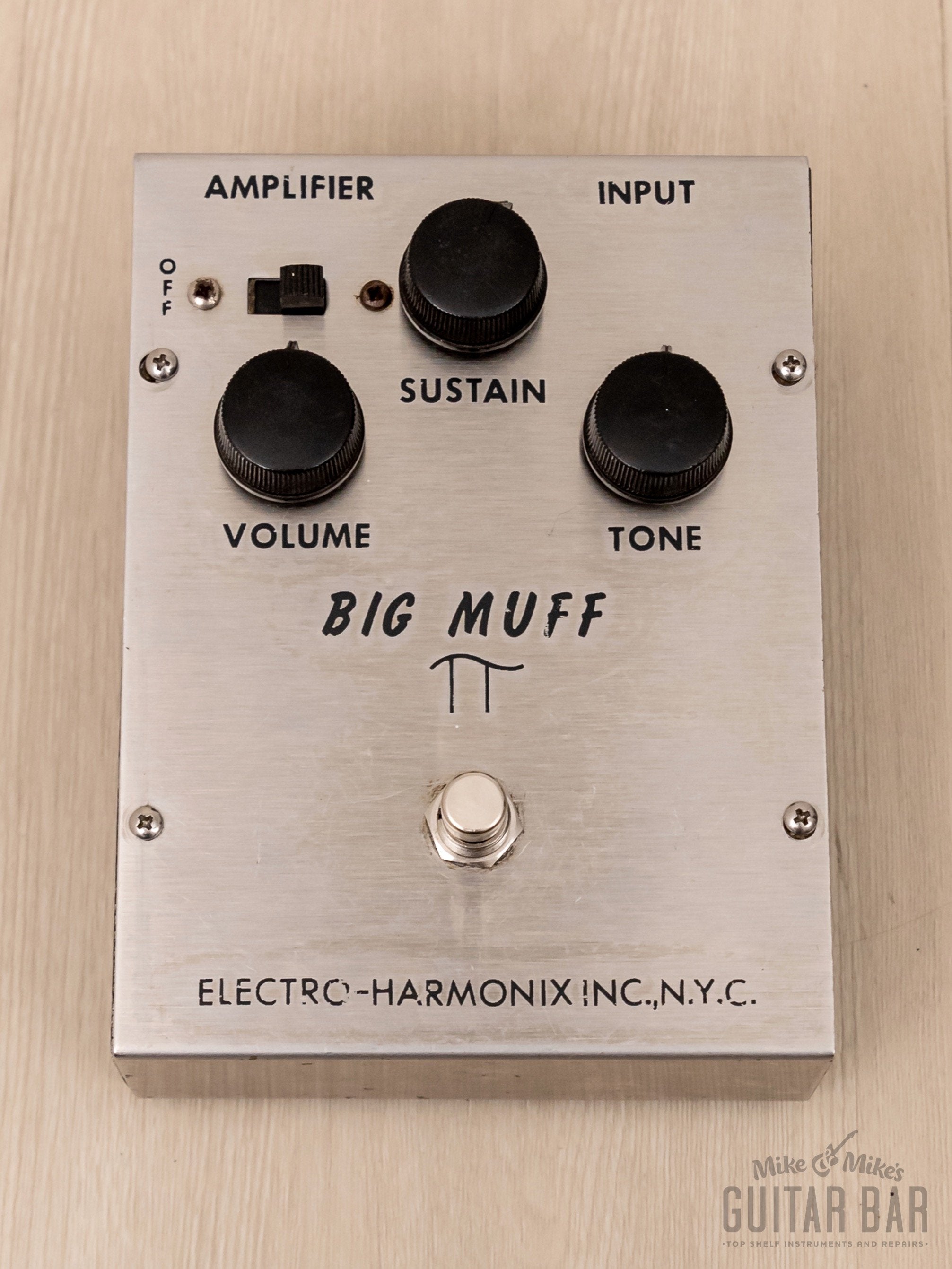 1972 Electro Harmonix Big Muff Triangle V1 Vintage Fuzz Guitar Effects Pedal, Fairchild FS37000 Transistors