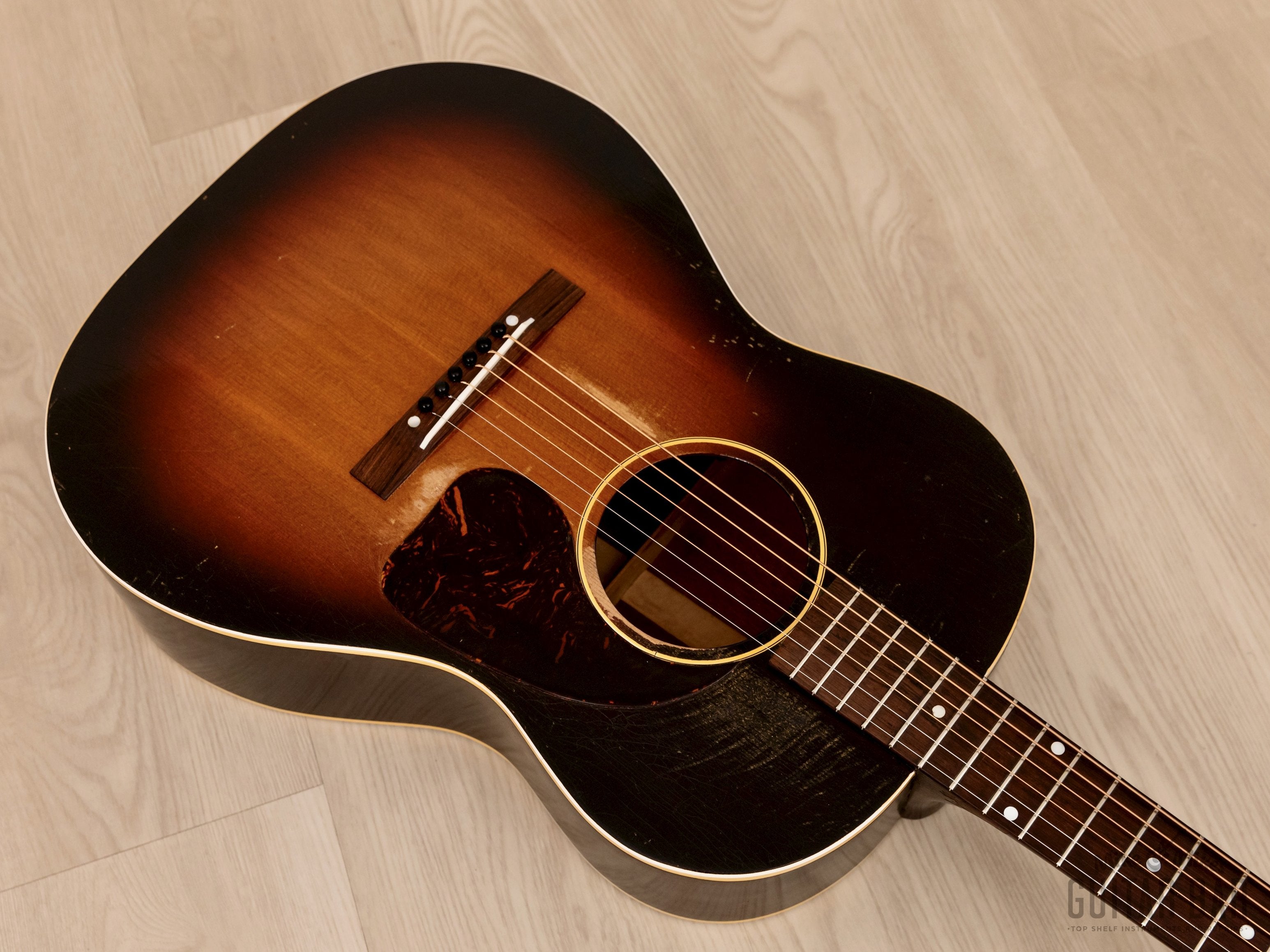 1946 Gibson LG-2 Vintage Acoustic Guitar Sunburst, X-Braced w/ Case