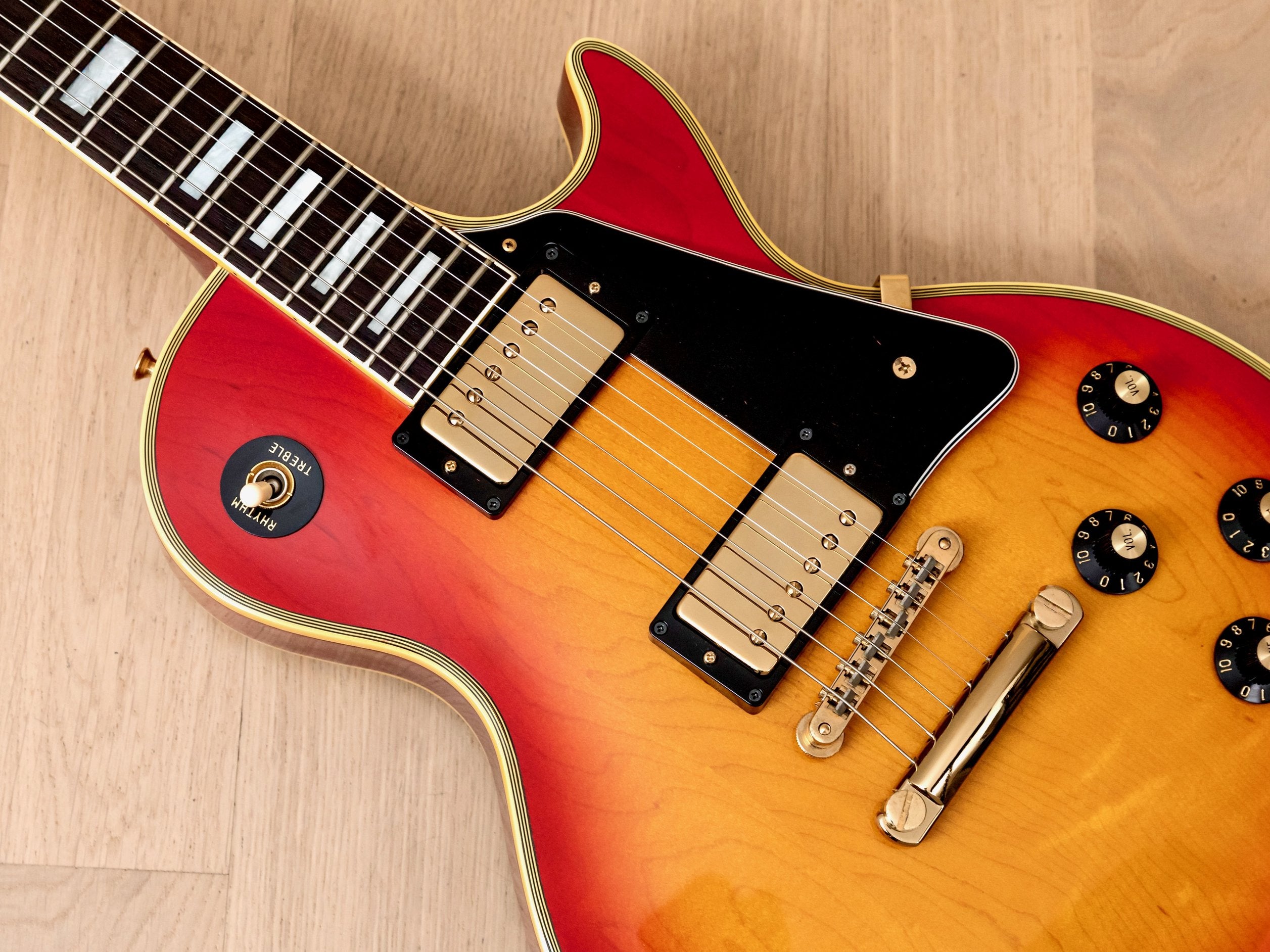 1981 Greco Super Power Custom EG500C Vintage Guitar Cherry Sunburst w/ Maxon Pickups & Case, Japan Fujigen
