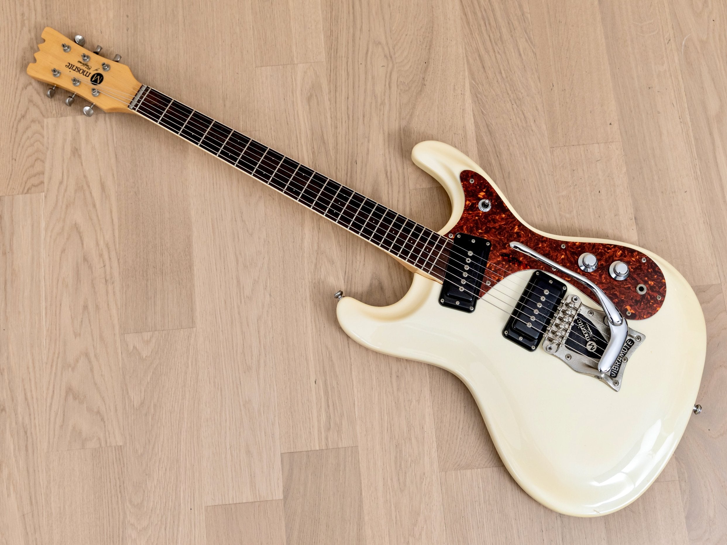 1990s Mosrite Ventures Model Super Custom '65 Pearl White w/ Vibramute &  Case, Japan Kurokumo