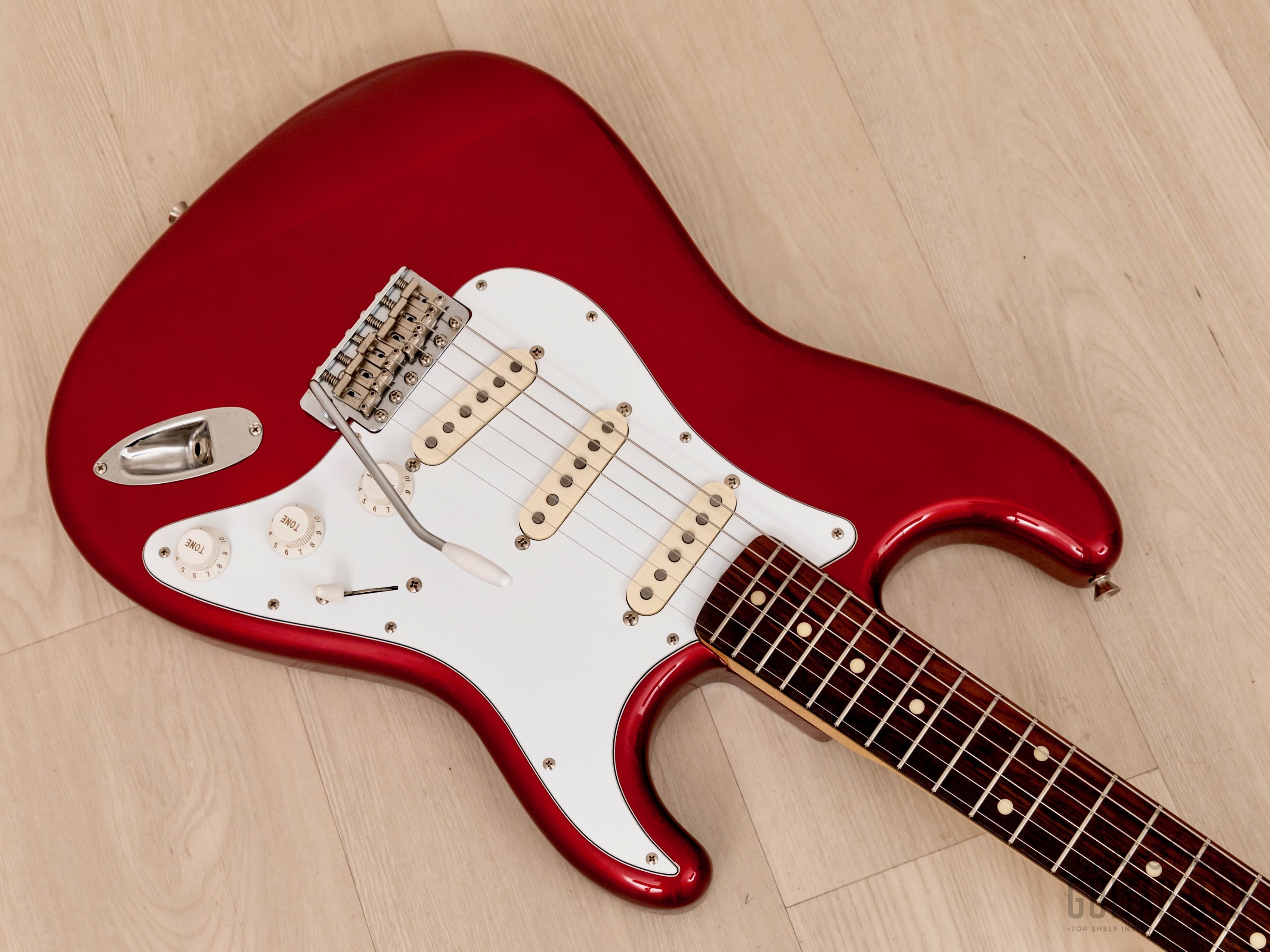1991 Fender Stratocaster ‘62 Vintage Reissue ST62-500 Candy Apple Red Near-Mint, Japan MIJ Fujigen