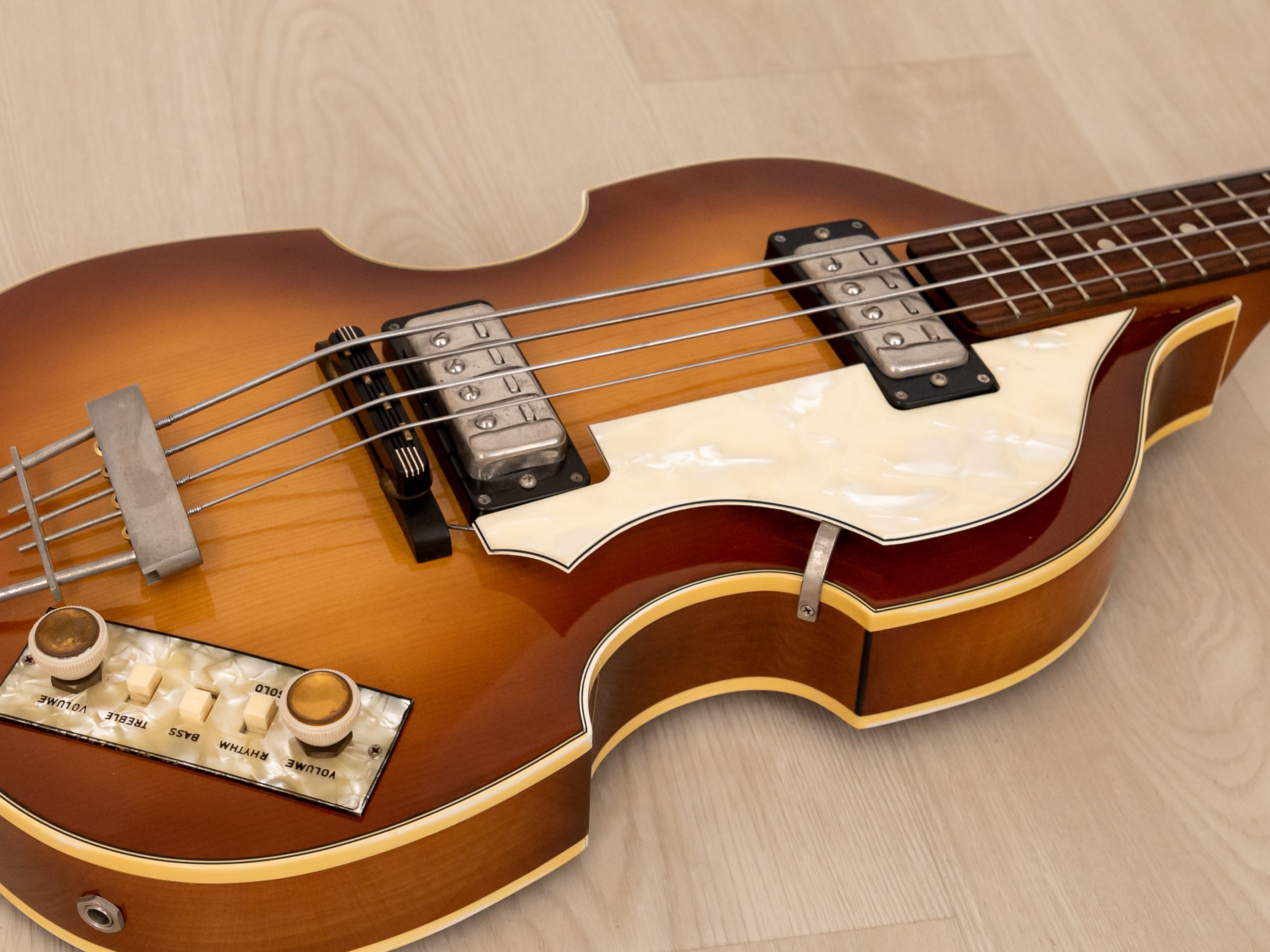 定番格安コレクション放出！Hofner 500/1　Beatles Bass ’63 Vintage！95年頃？改造あり ヘフナー