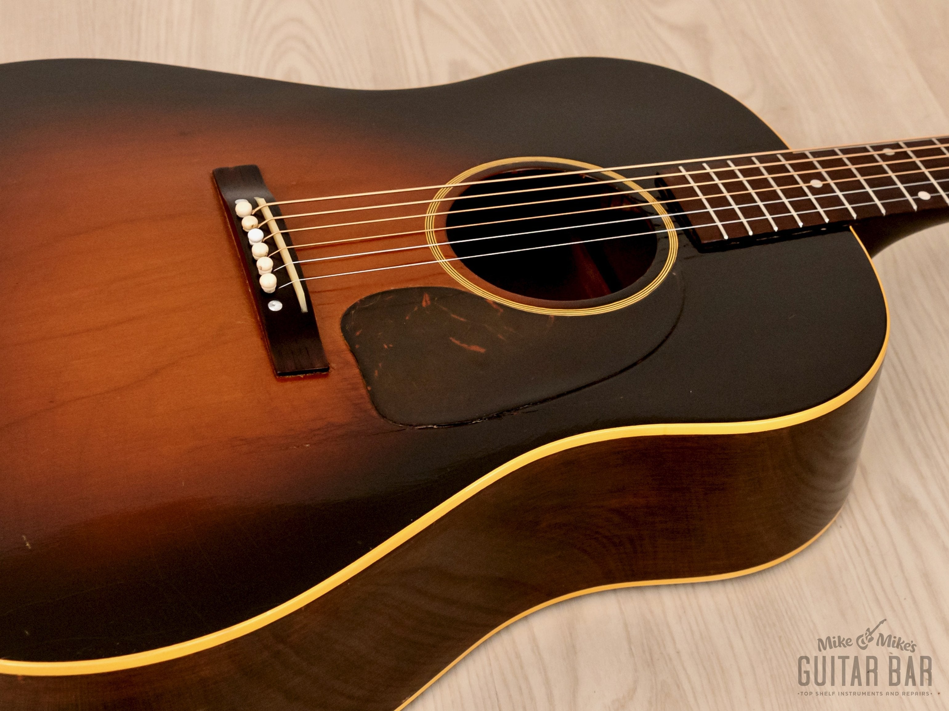 1944 Gibson J-45 Banner Logo Wartime VIntage Acoustic Guitar, Spruce + Mahogany w/ Case