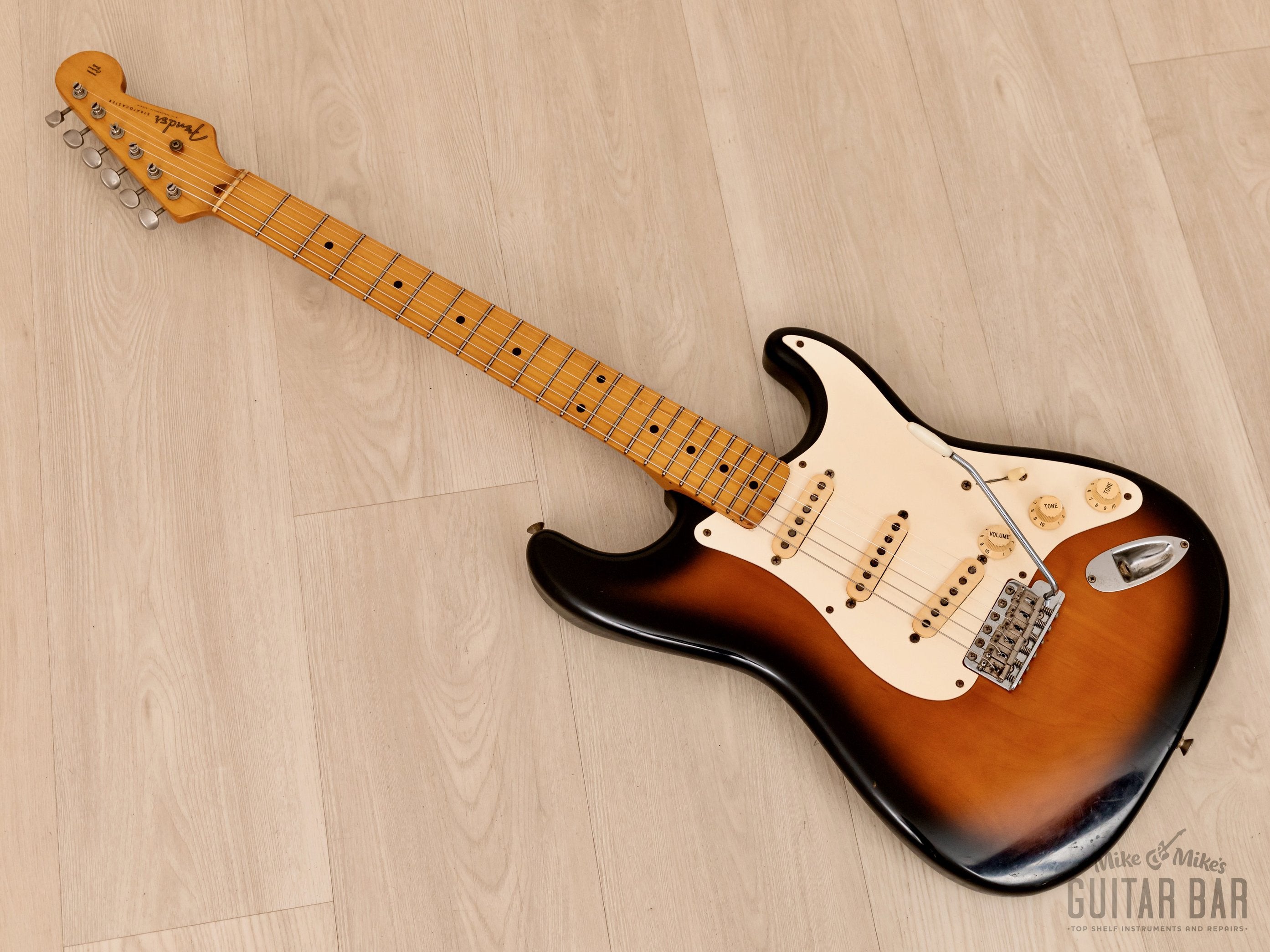1989 Fender '54 Stratocaster ST54-900 Sunburst Lacquer w/ American Vintage Pickups, Japan MIJ Fujigen ST54-115