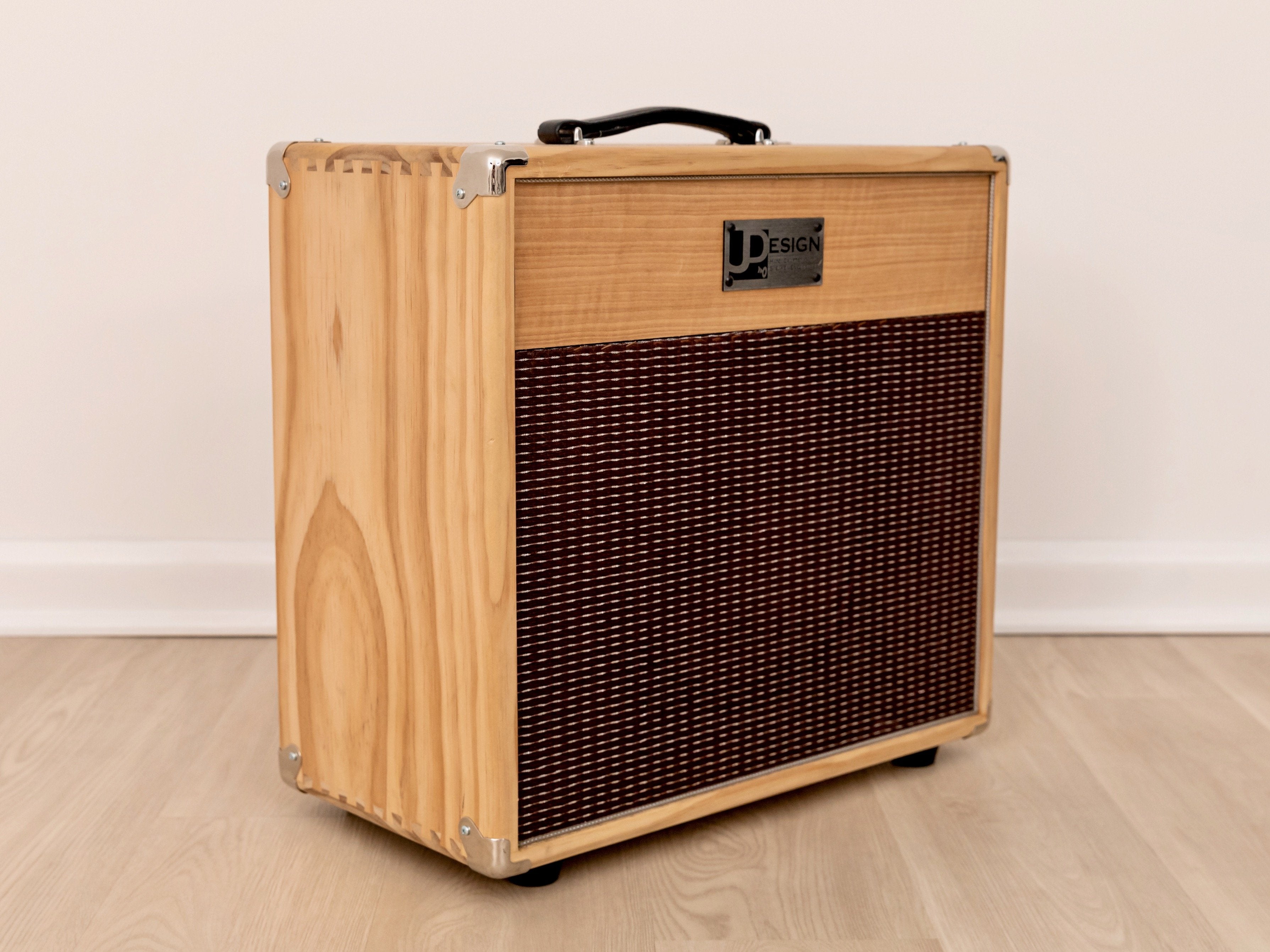1X12 Guitar Speaker Cabinet | Cabinets Matttroy