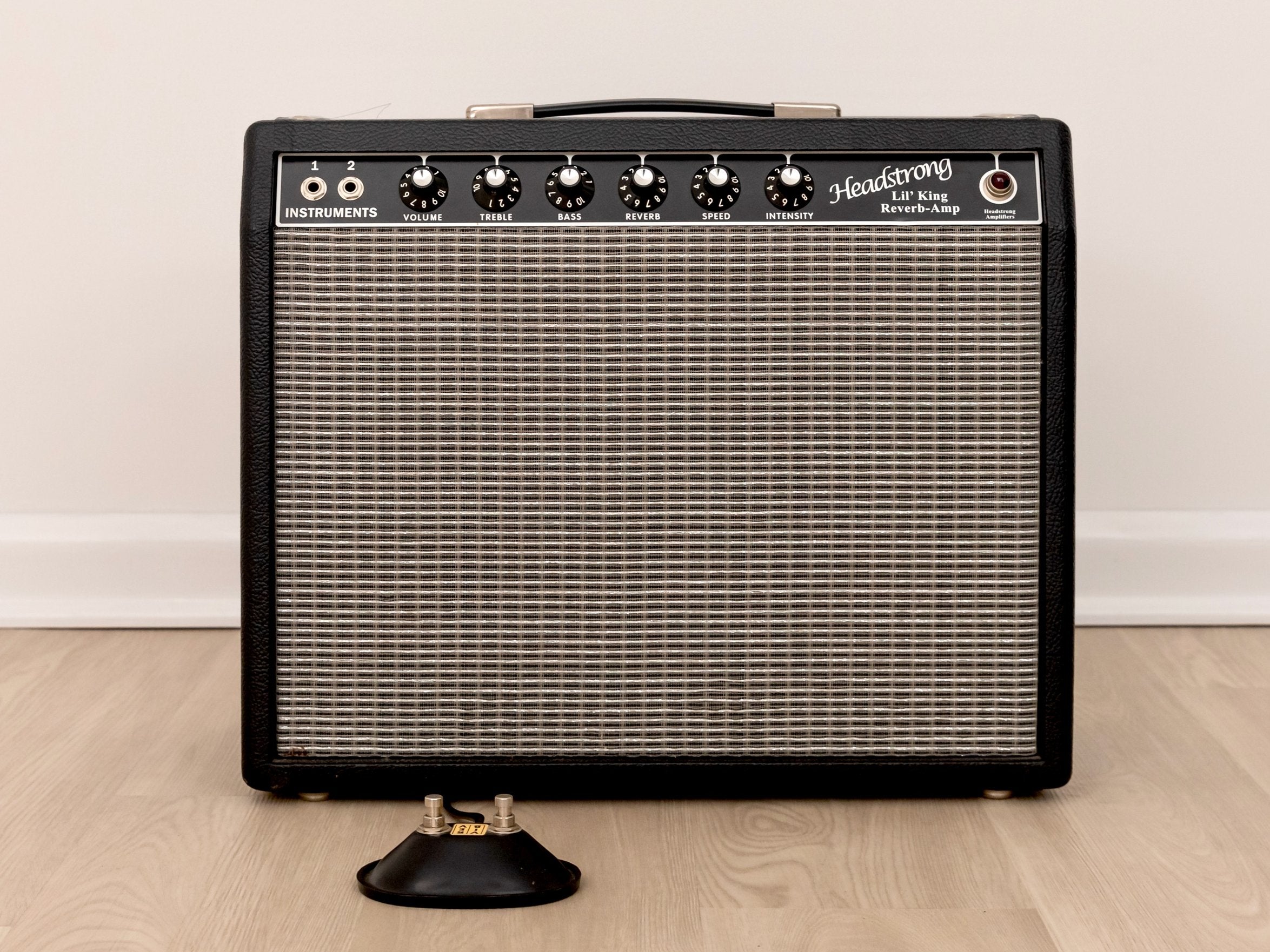 2009 Headstrong Lil' King Reverb Boutique Hand-Wired 1x12 Black Panel Princeton-Style Tube Amp w/ Cover, Ftsw