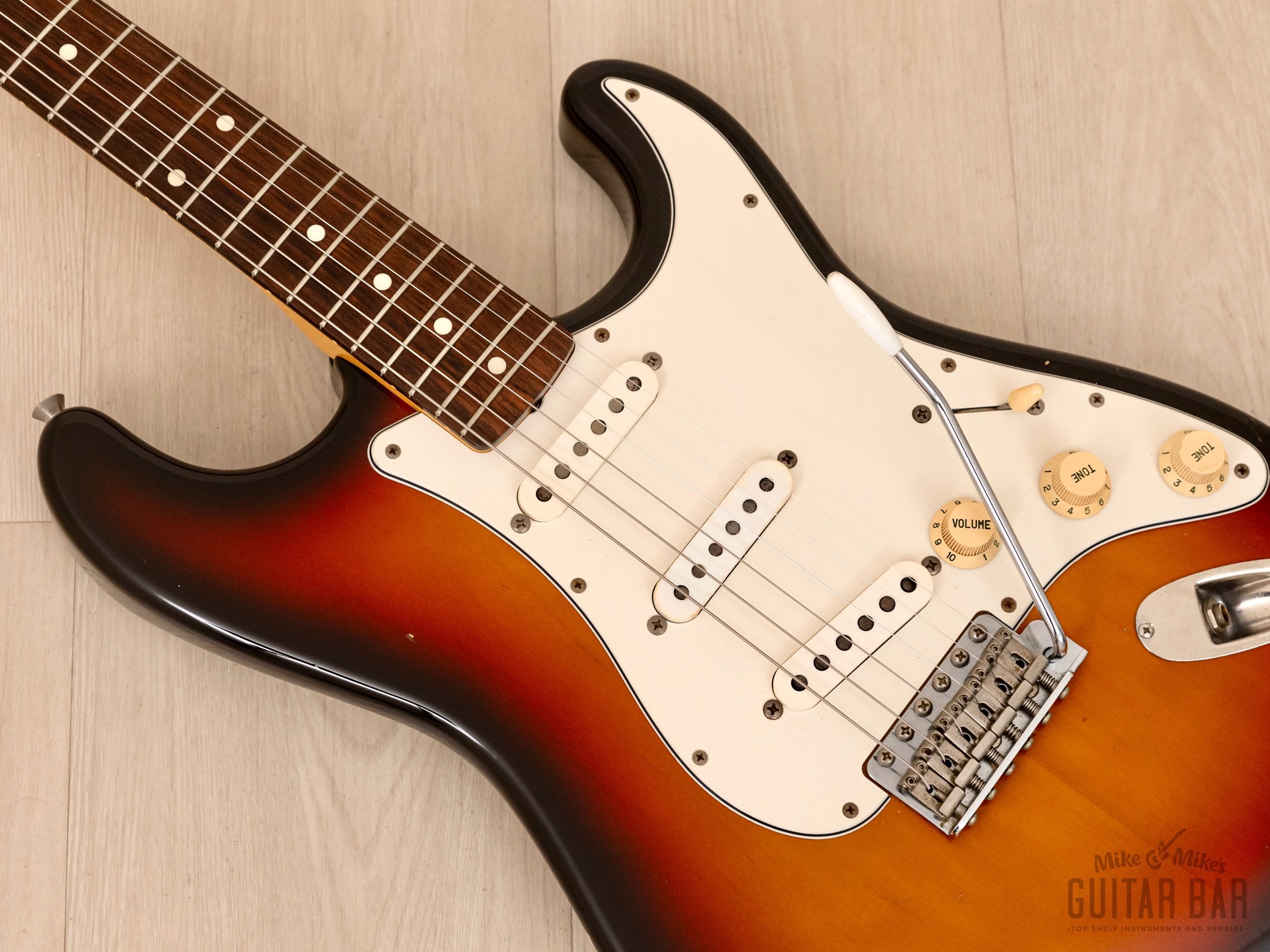 1997 Fender Stratocaster ‘62 Vintage Reissue ST62-53 Sunburst, Japan CIJ