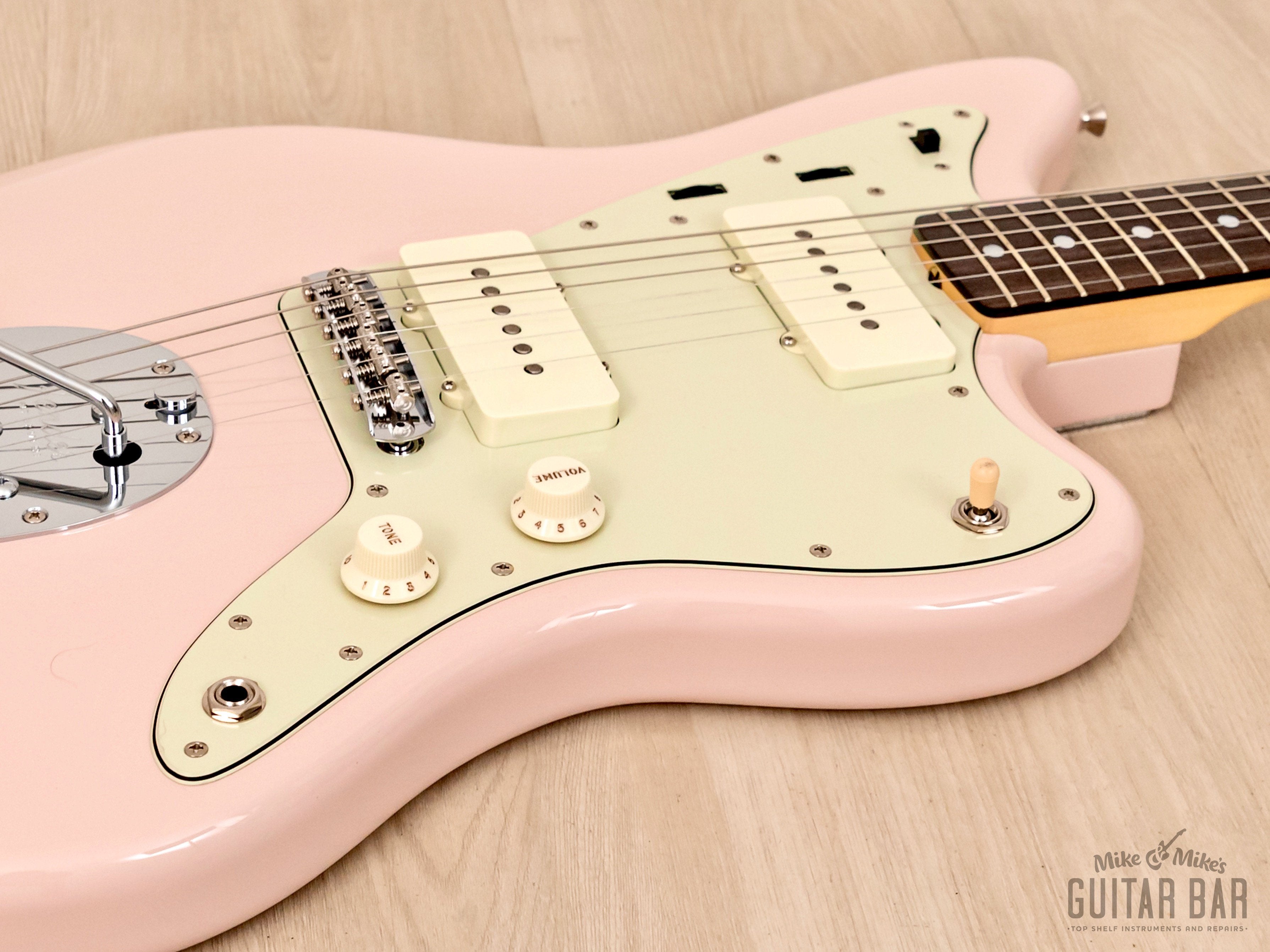 2023 Fender Traditional II 60s Jazzmaster FSR Shell Pink w/ Headstock,  Japan MIJ