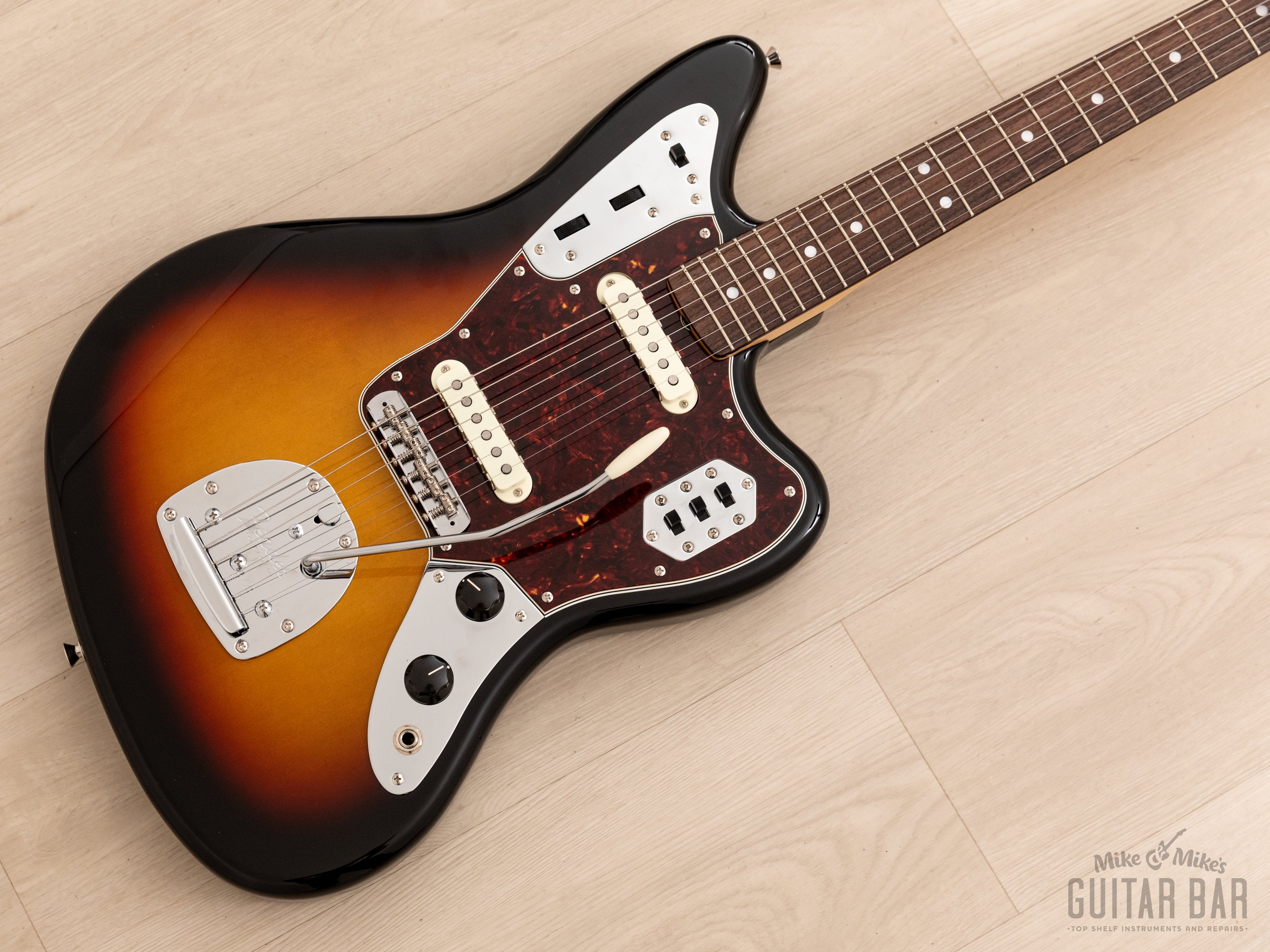 2023 Fender Traditional II 60s Jaguar Offset Guitar Sunburst Mint Condition, Japan MIJ