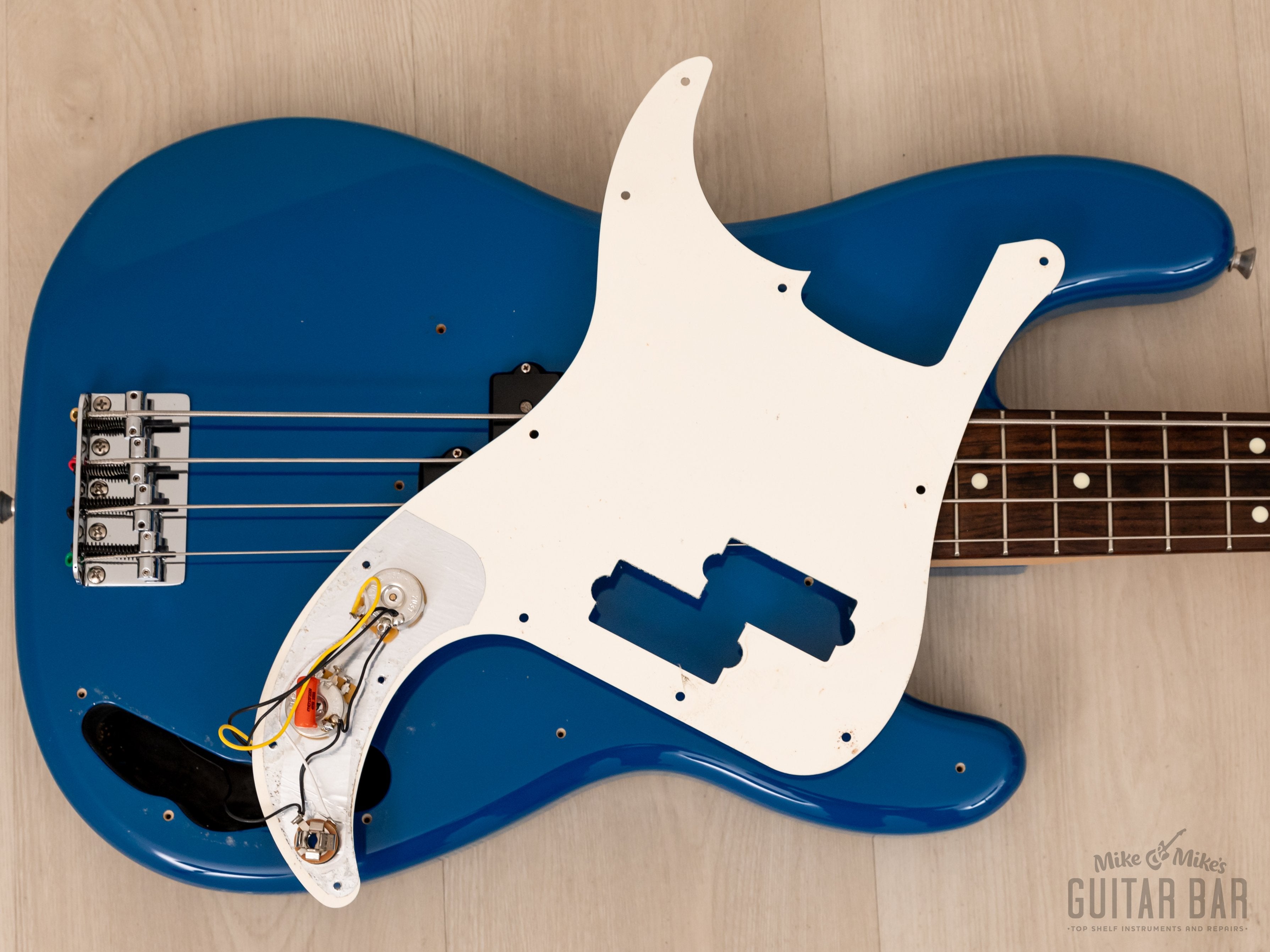 2021 Fender Hybrid II Precision Bass Forest Blue Near-Mint, Japan MIJ