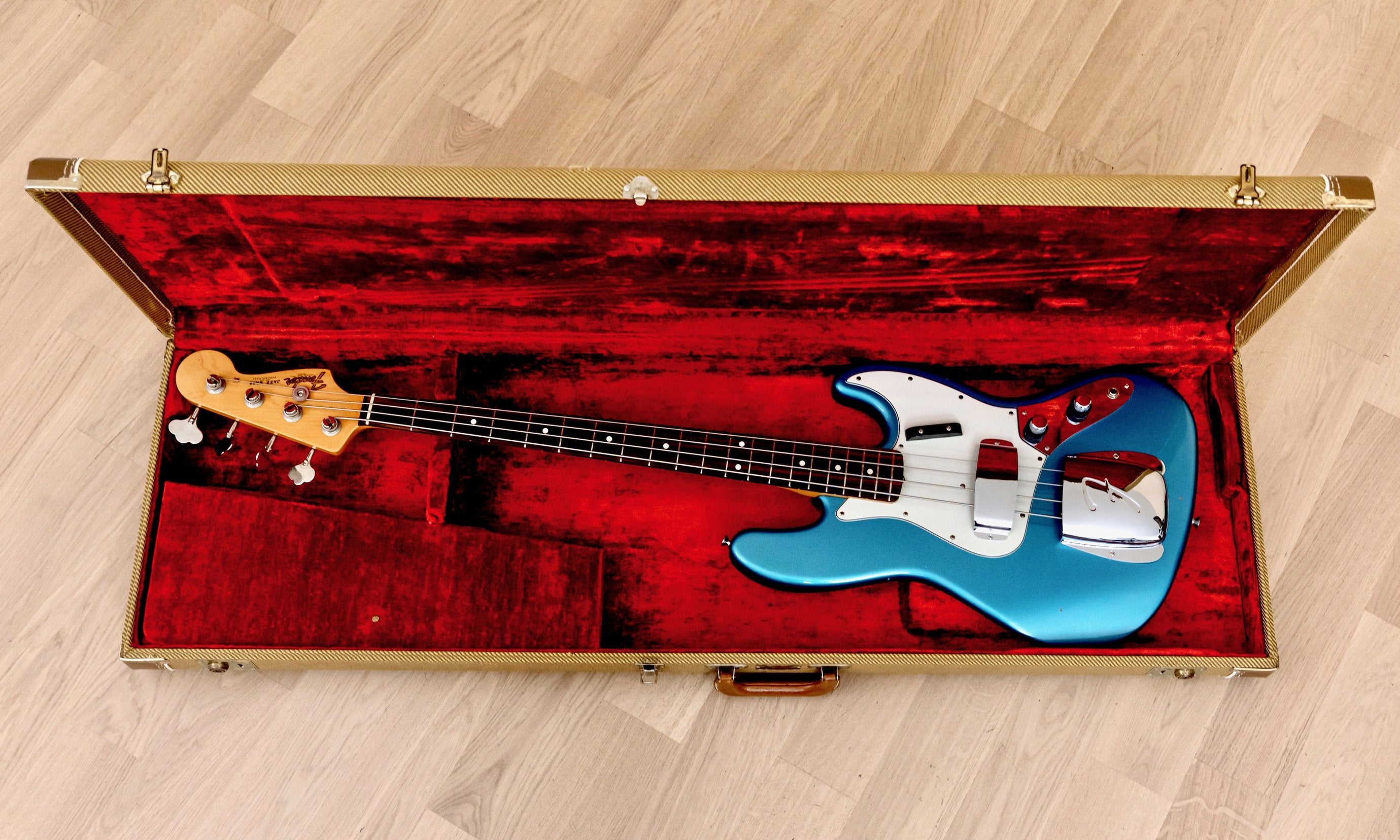 1998 Fender American Vintage '62 Jazz Bass Stack Knob Lake Placid Blue w/ Case, Geddy Lee Pickups