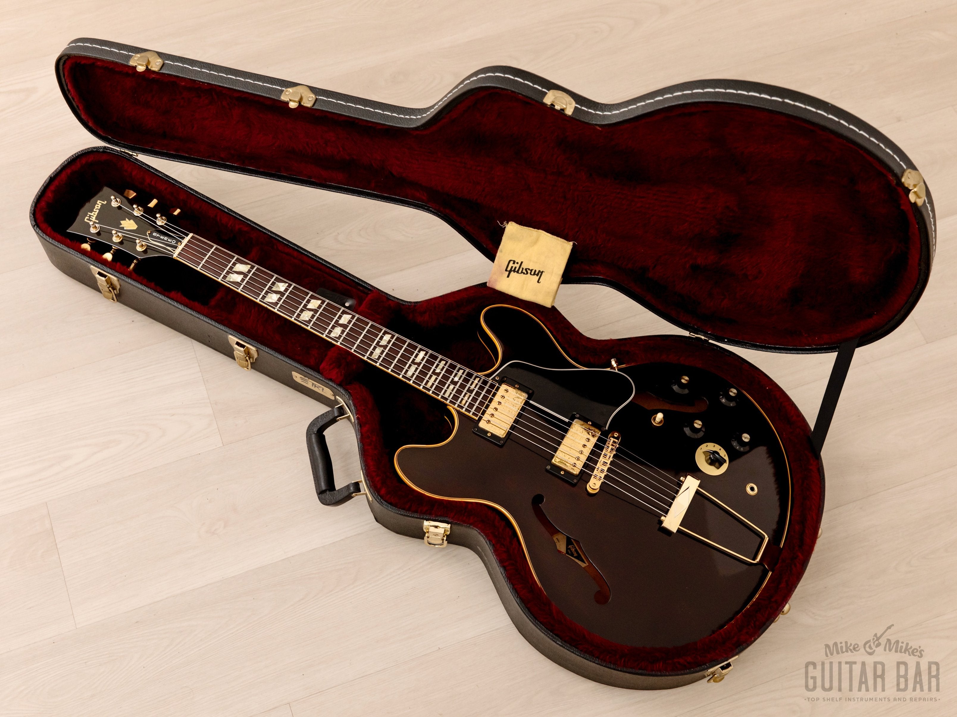 1979 Gibson ES-345 TD Vintage Semi-Hollow Guitar Wine Red w/ T Tops & Case, 1 11/16