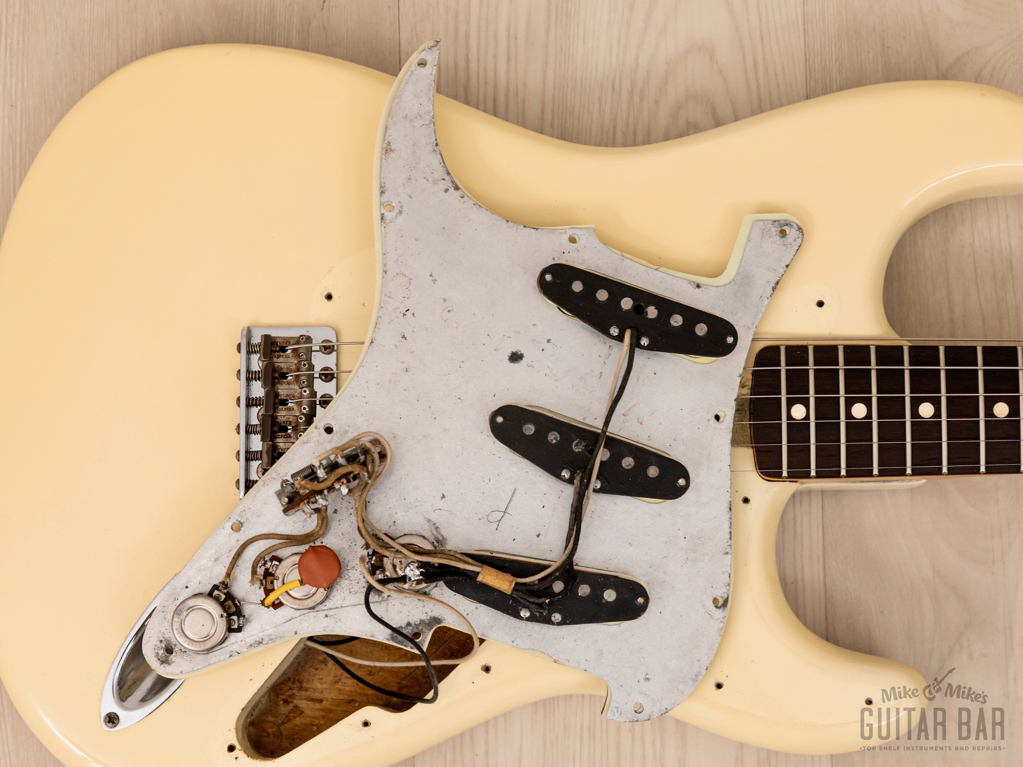 1961 Fender Stratocaster Vintage Pre-CBS Guitar Olympic White w/ Case