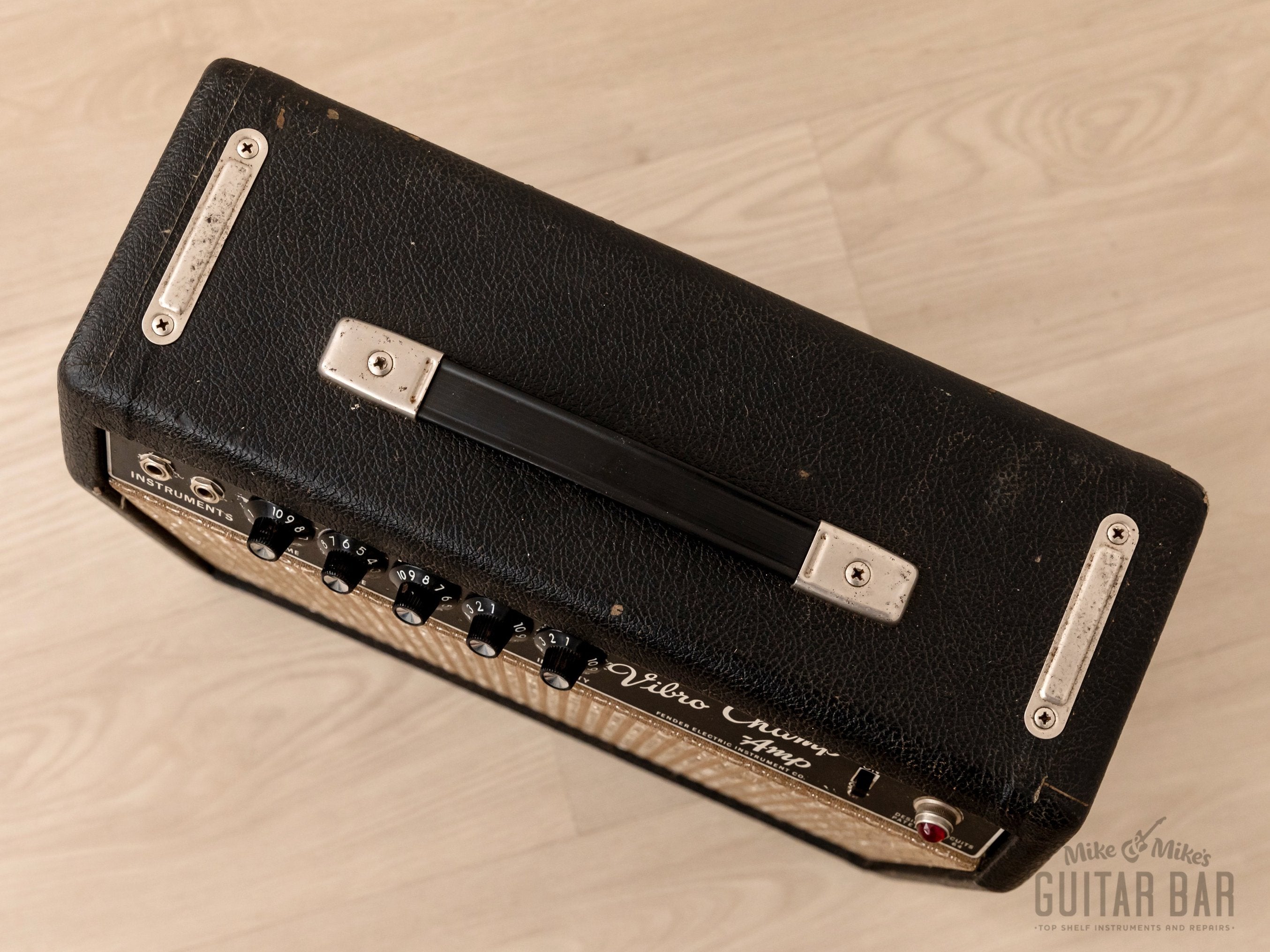 1965 Fender Vibro Champ Vintage Black Panel Tube Amp 1x8, Class A, FEIC