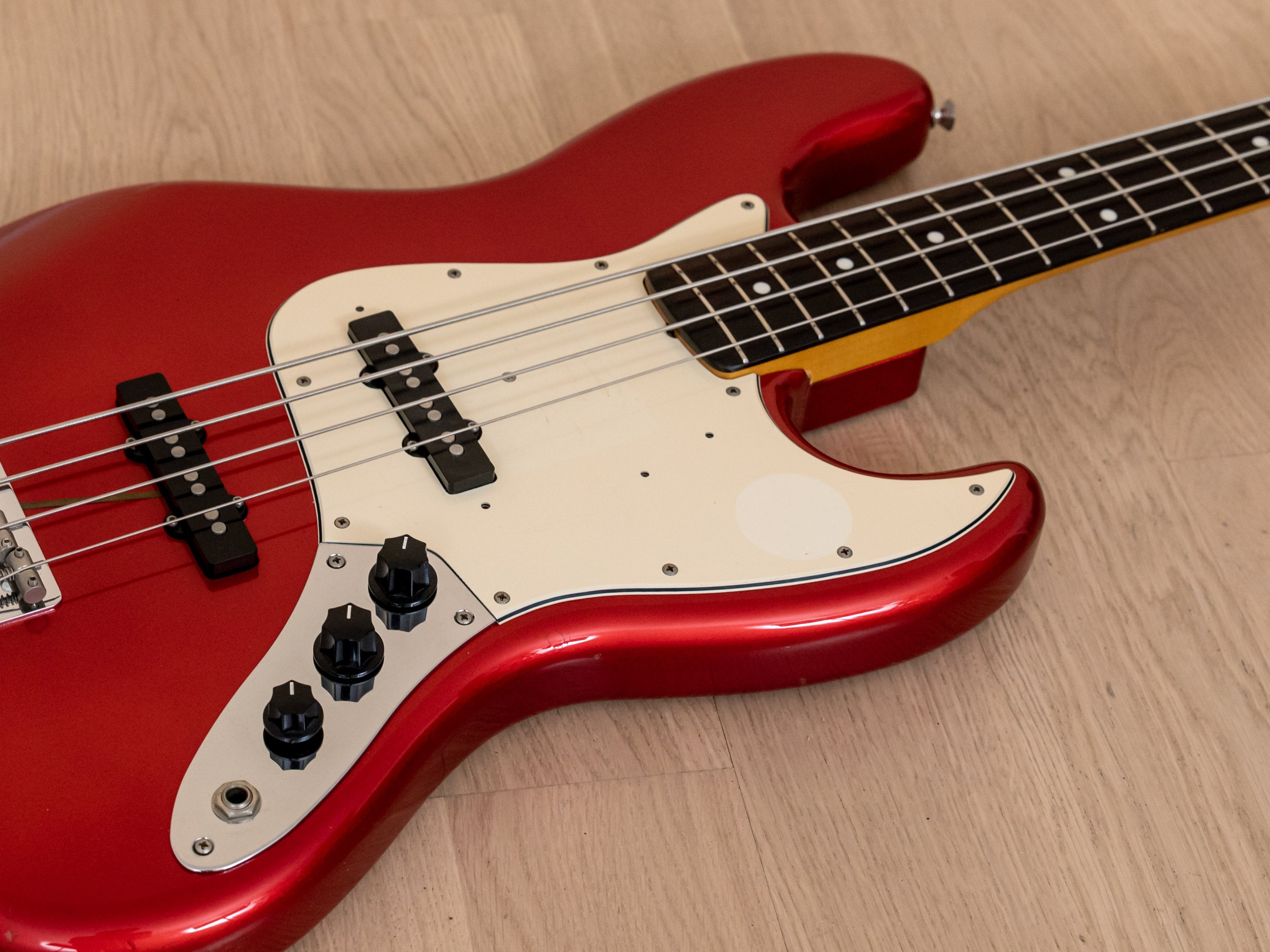 在庫大特価 【キズモノ最終値下げ】Fender Japan Jazz Bass (JB62