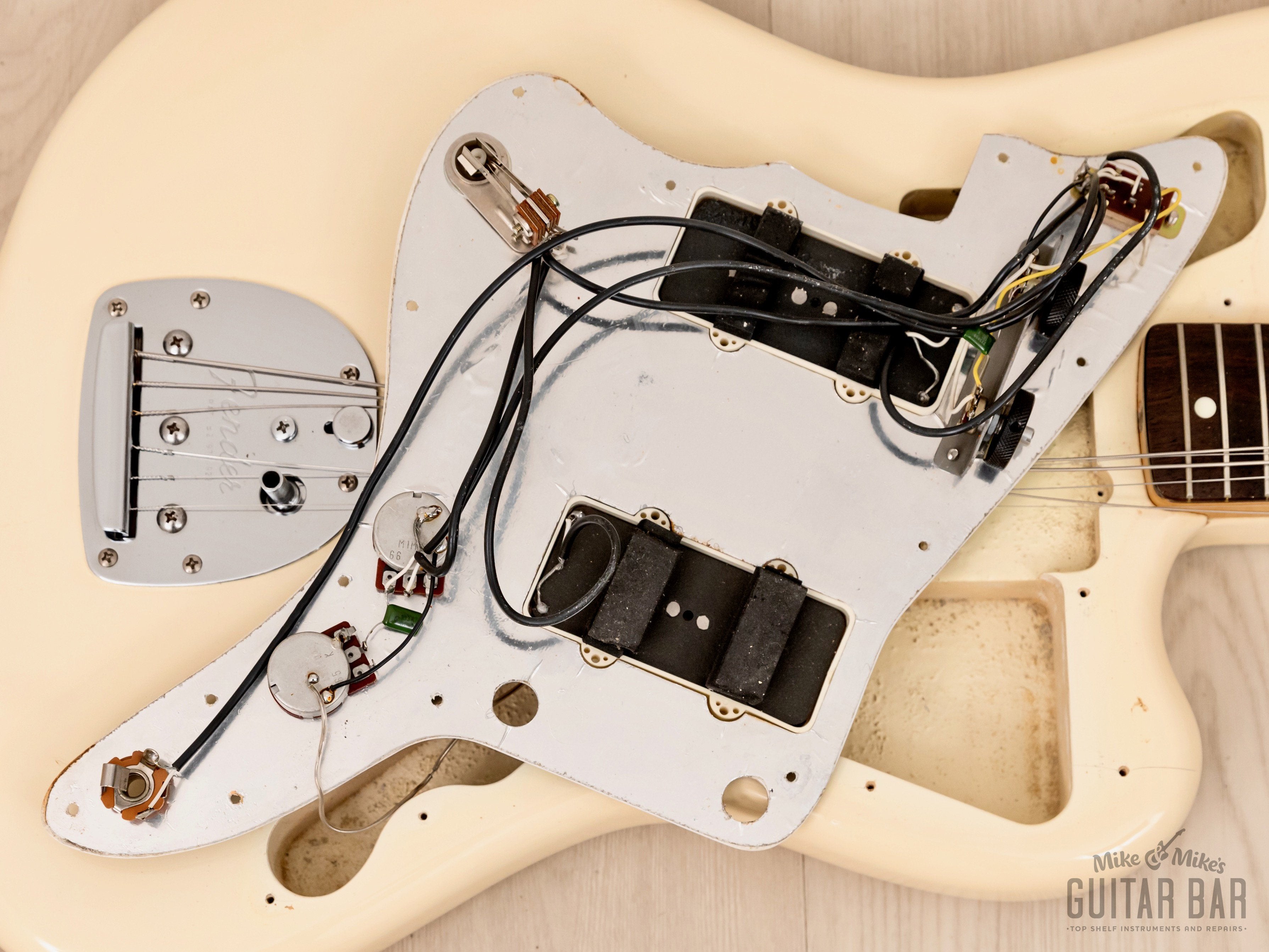 1986 Fender Jazzmaster '62 Vintage Reissue JM66-70 Olympic White, 100% Original, Japan MIJ Fujigen