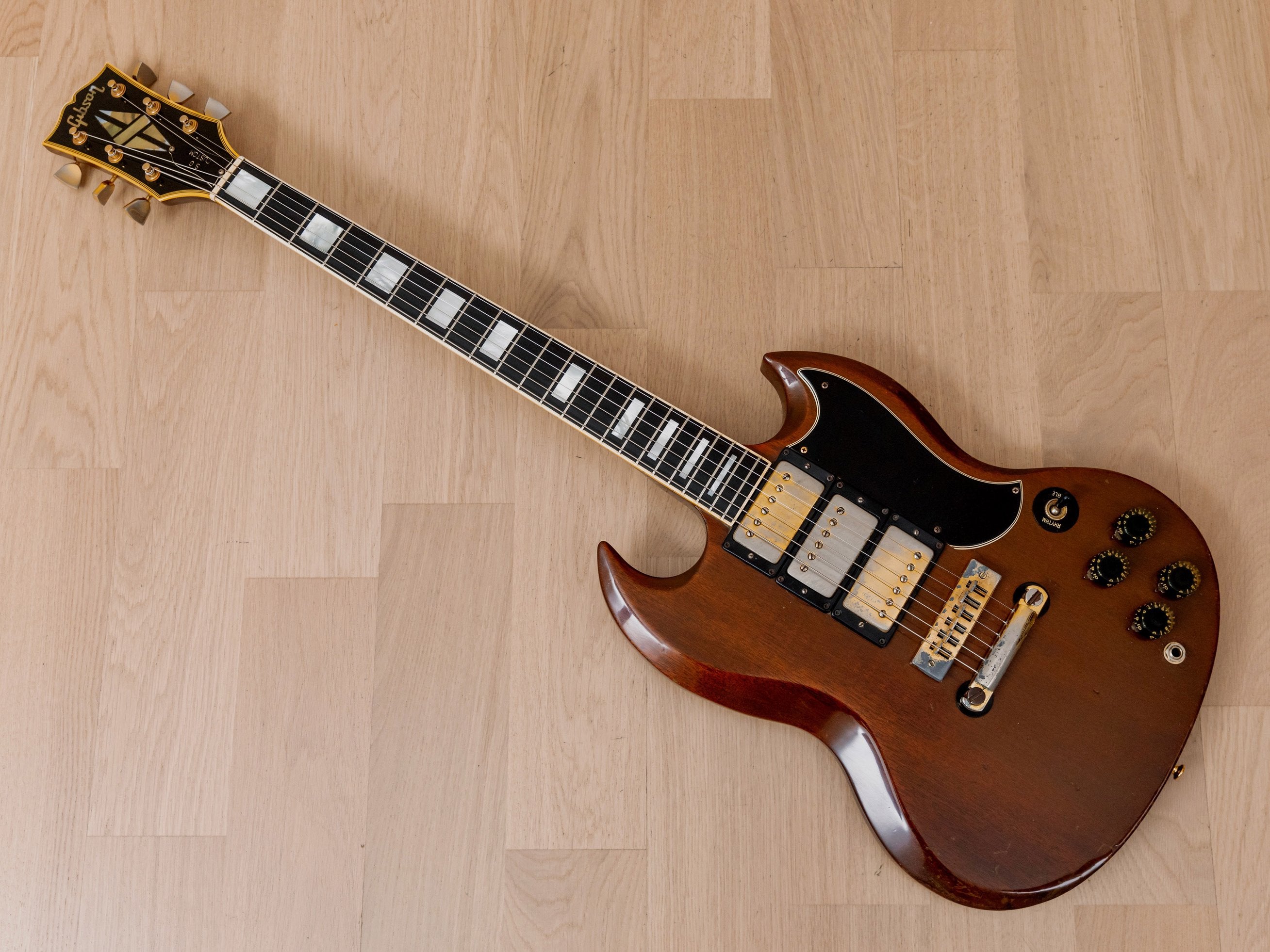 1973 Gibson SG Custom Vintage Electric Guitar Walnut 100% Original w/ Case