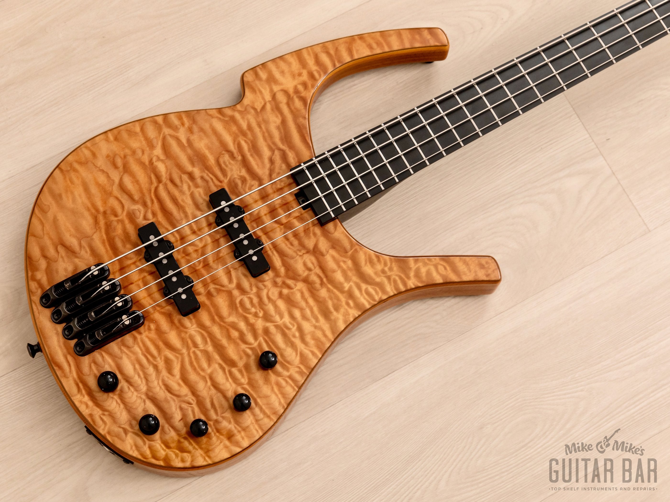 2003 Parker Fly Bass FB4 Quilted Maple w/ Dimarzio Ultra Jazz & Piezo Pickups, Active Fishman EQ