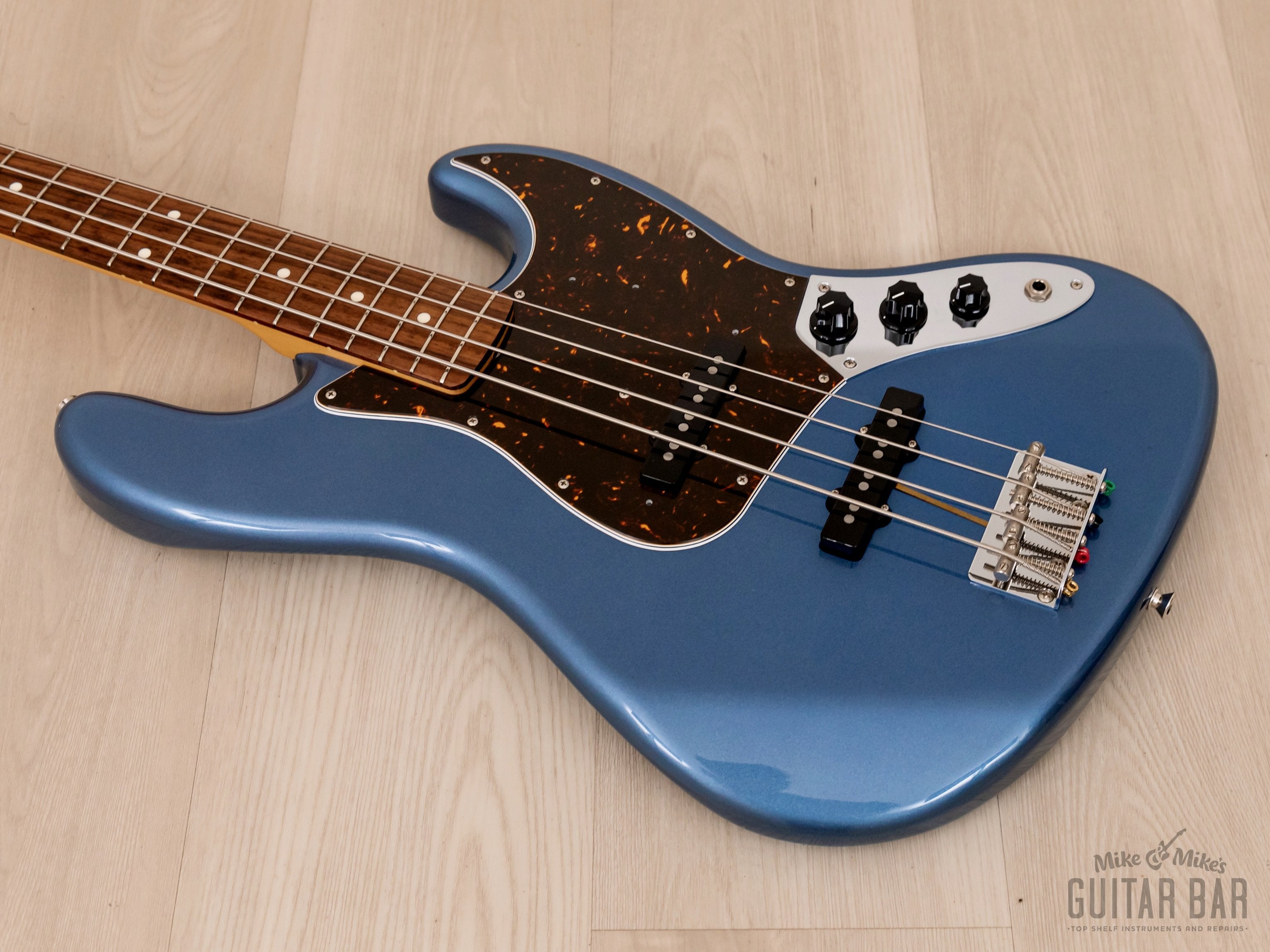 2015 Fender Jazz Bass '62 Vintage Reissue JB62-US Lake Placid Blue w/ USA Pickups & Case, Japan MIJ