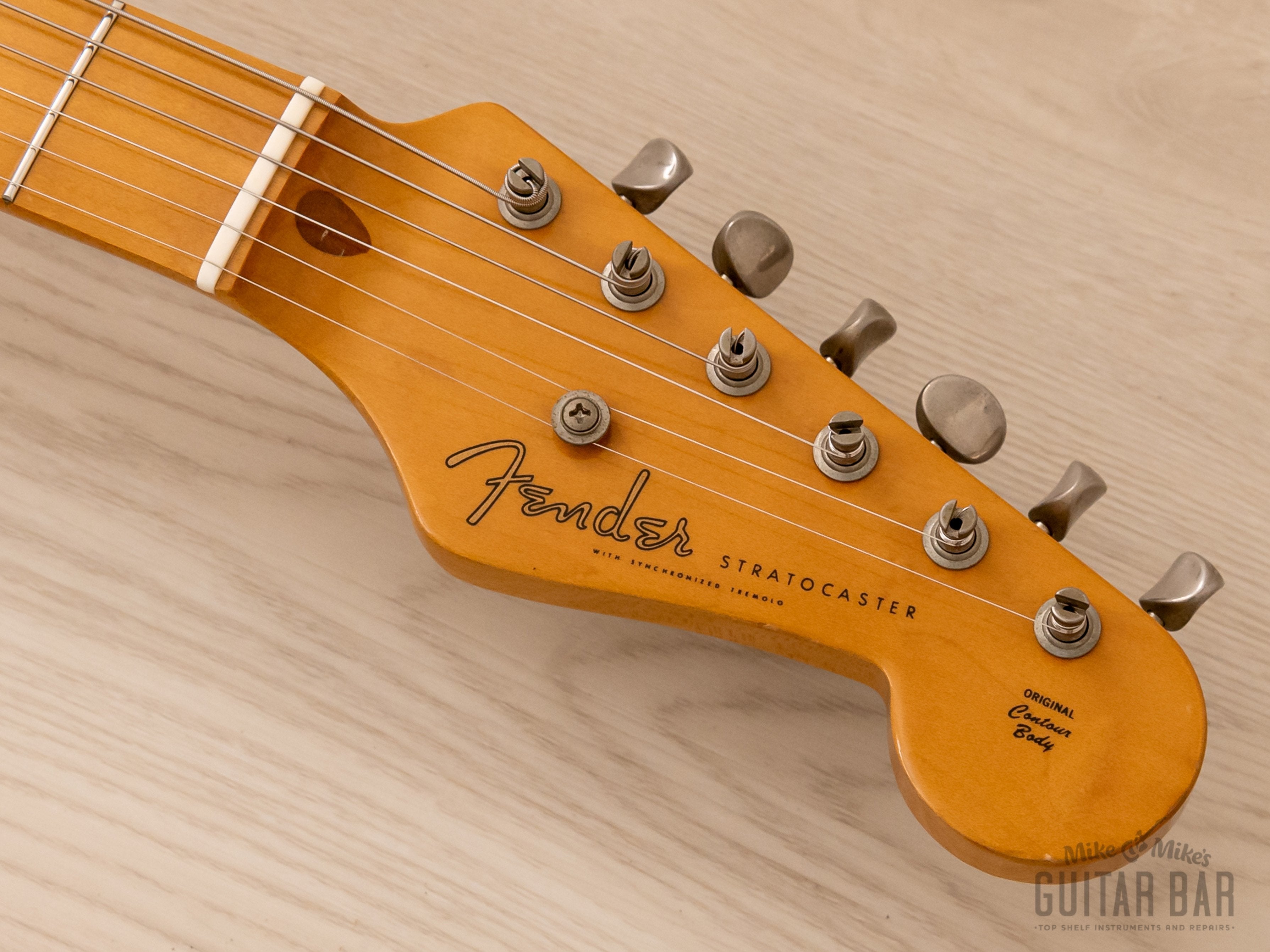 1992 Fender Custom Edition '54 Stratocaster ST54-75RV w/ Lacquer Finish, USA Pickups & V Neck, Near-Mint, Japan MIJ