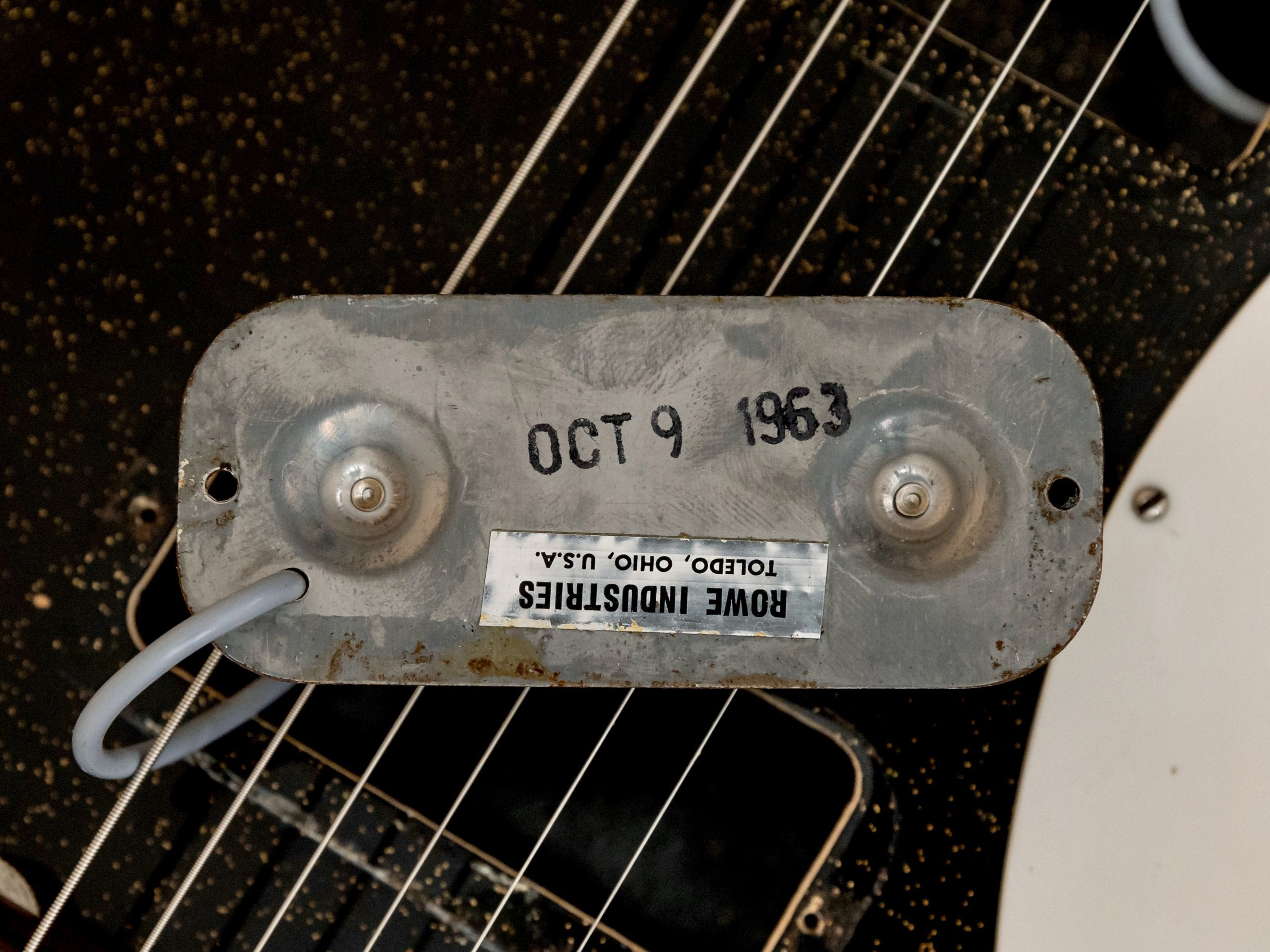 1963 Silvertone Stratotone Jupiter 1423 Vintage Guitar by Harmony USA, DeArmond Gold Foils