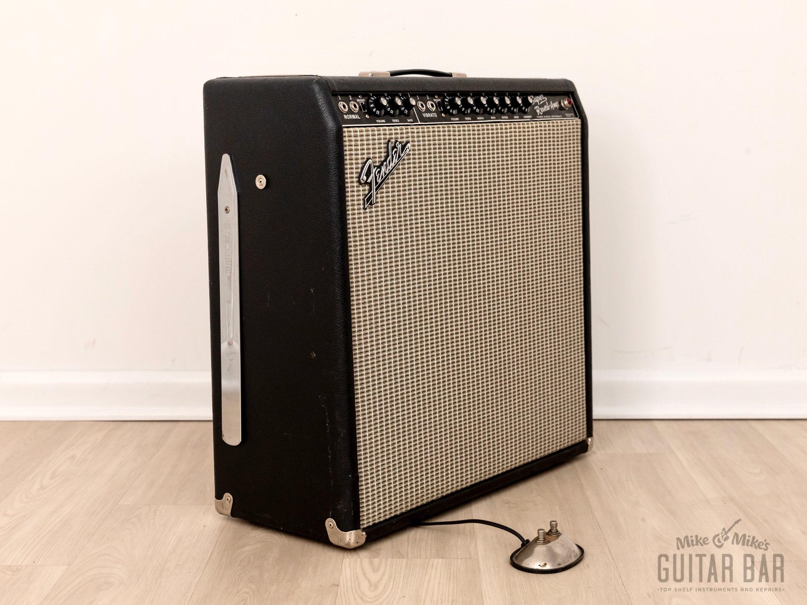 Fender super deals reverb ab763