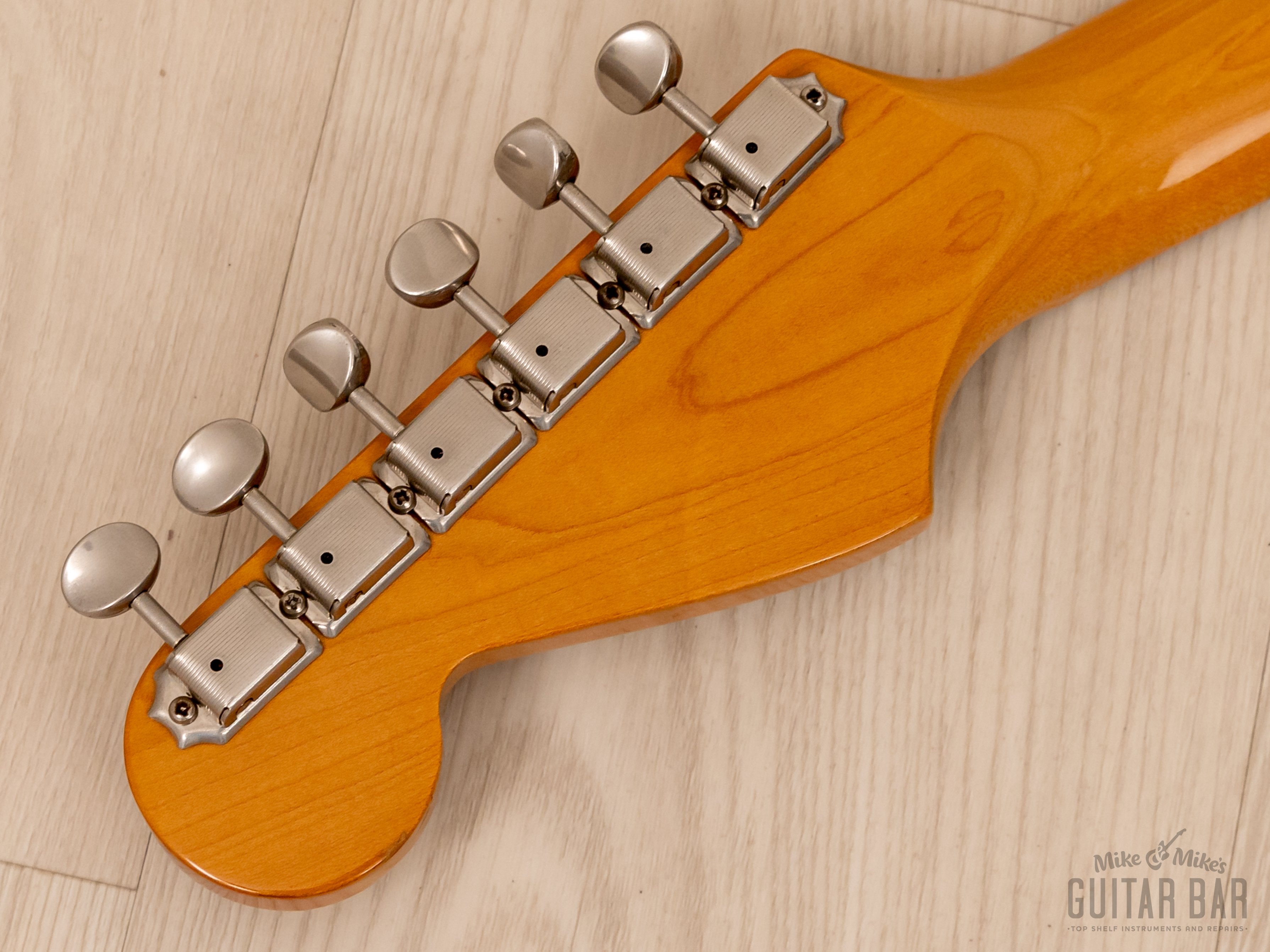 1994 Fender American Vintage '57 Stratocaster Sunburst Near-Mint w/ Hangtags, Case