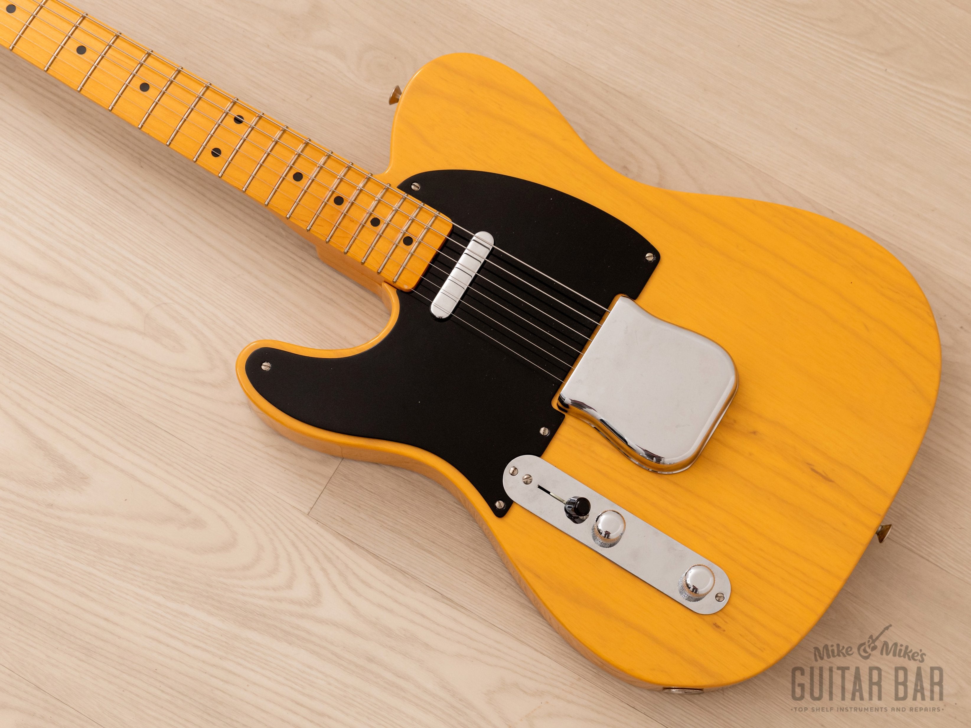 2008 Fender American Vintage '52 Telecaster Butterscotch Left-Handed w/ Tweed Case