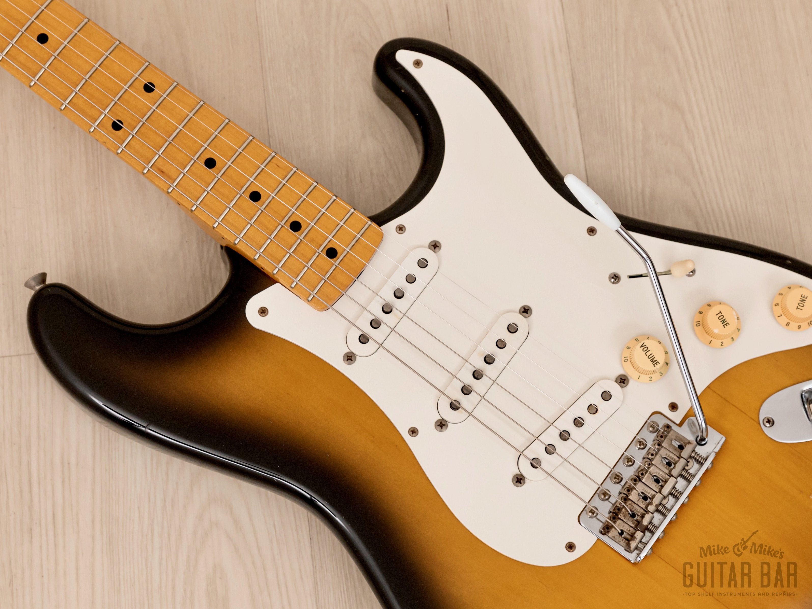 公式激安ST57（BLK）\'57 Stratocaster（スパゲティ・ロゴ／USA Vintage PU搭載／メイプル1pcネック） フェンダー