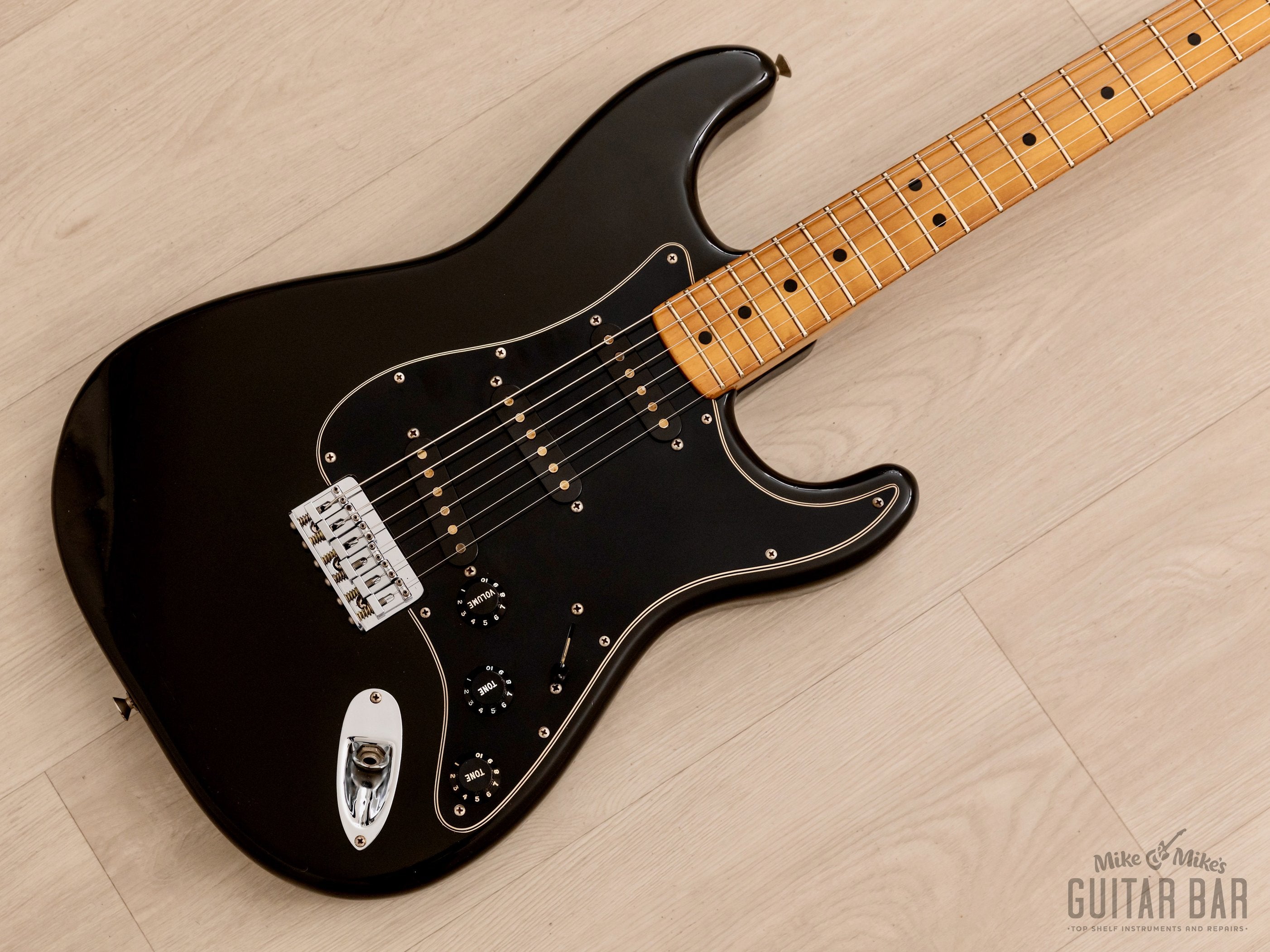 1976 Fender Stratocaster Hardtail Vintage Guitar Black, 100