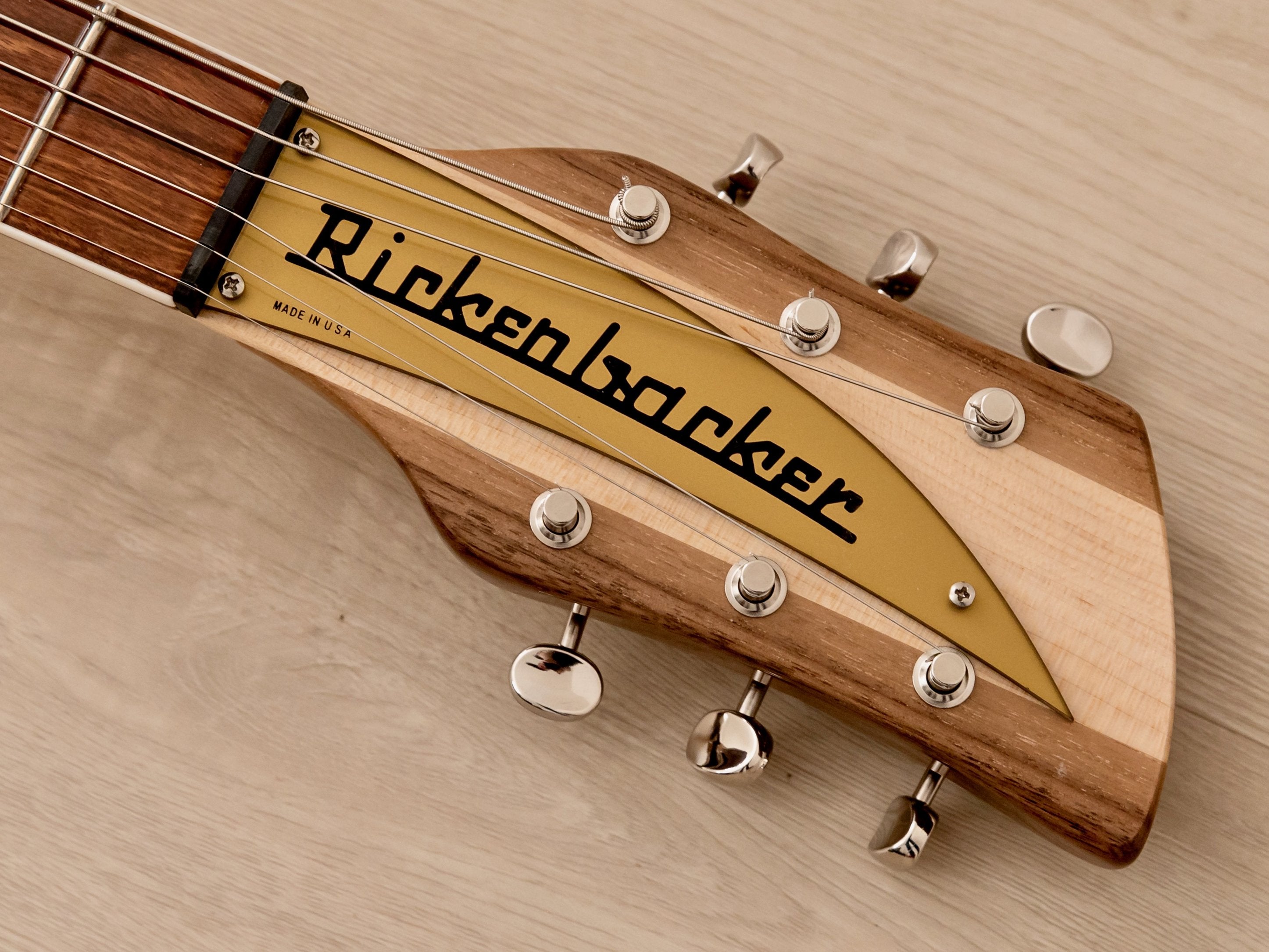 2022 Rickenbacker 660 Mapleglo, Mint Condition w/ Toaster Pickups, Hangtags, Case