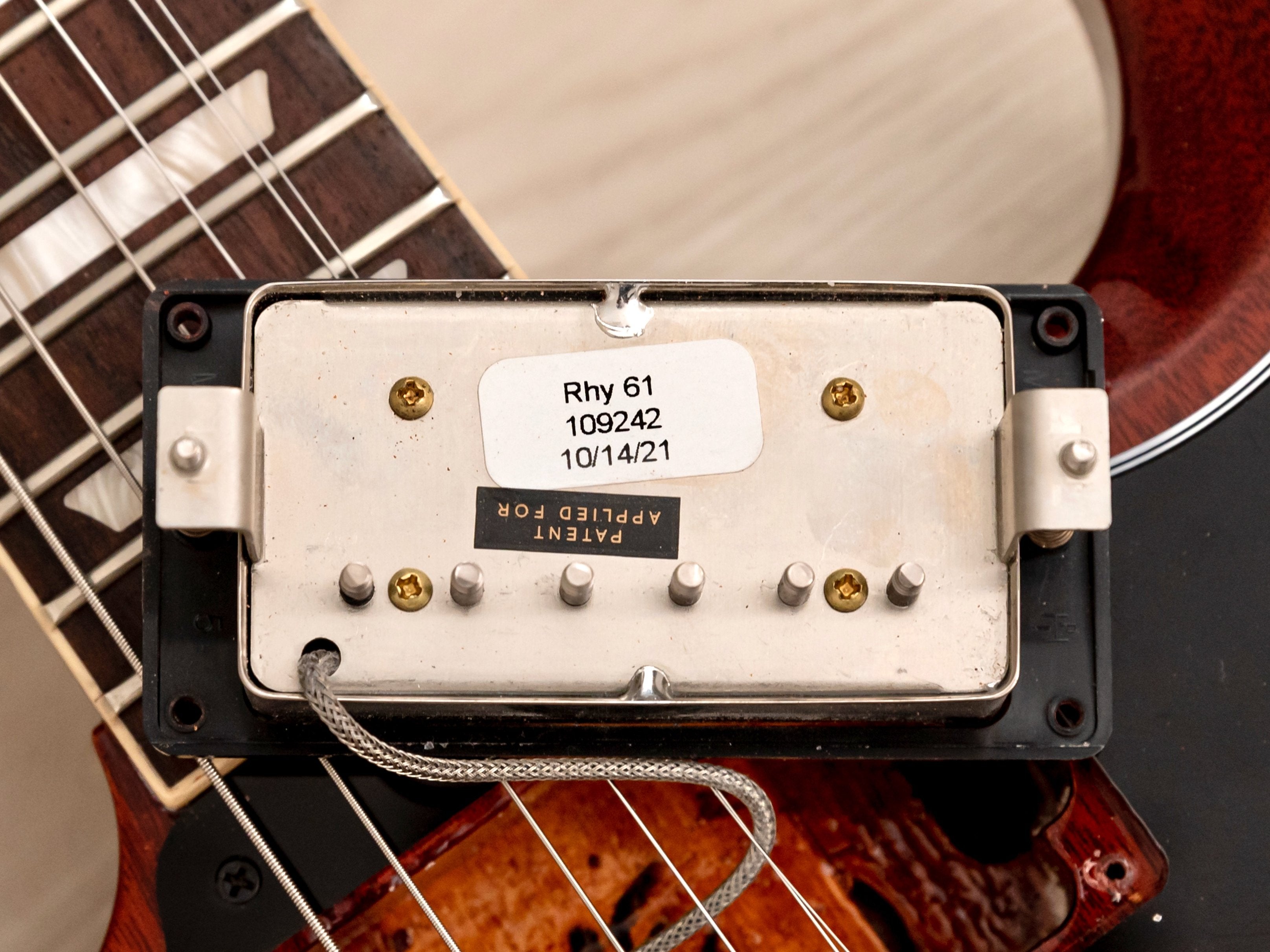 2022 Gibson SG Standard '61 Maestro Vibrola Vintage Cherry w/ 61 PAF Humbuckers, Case & Hangtags