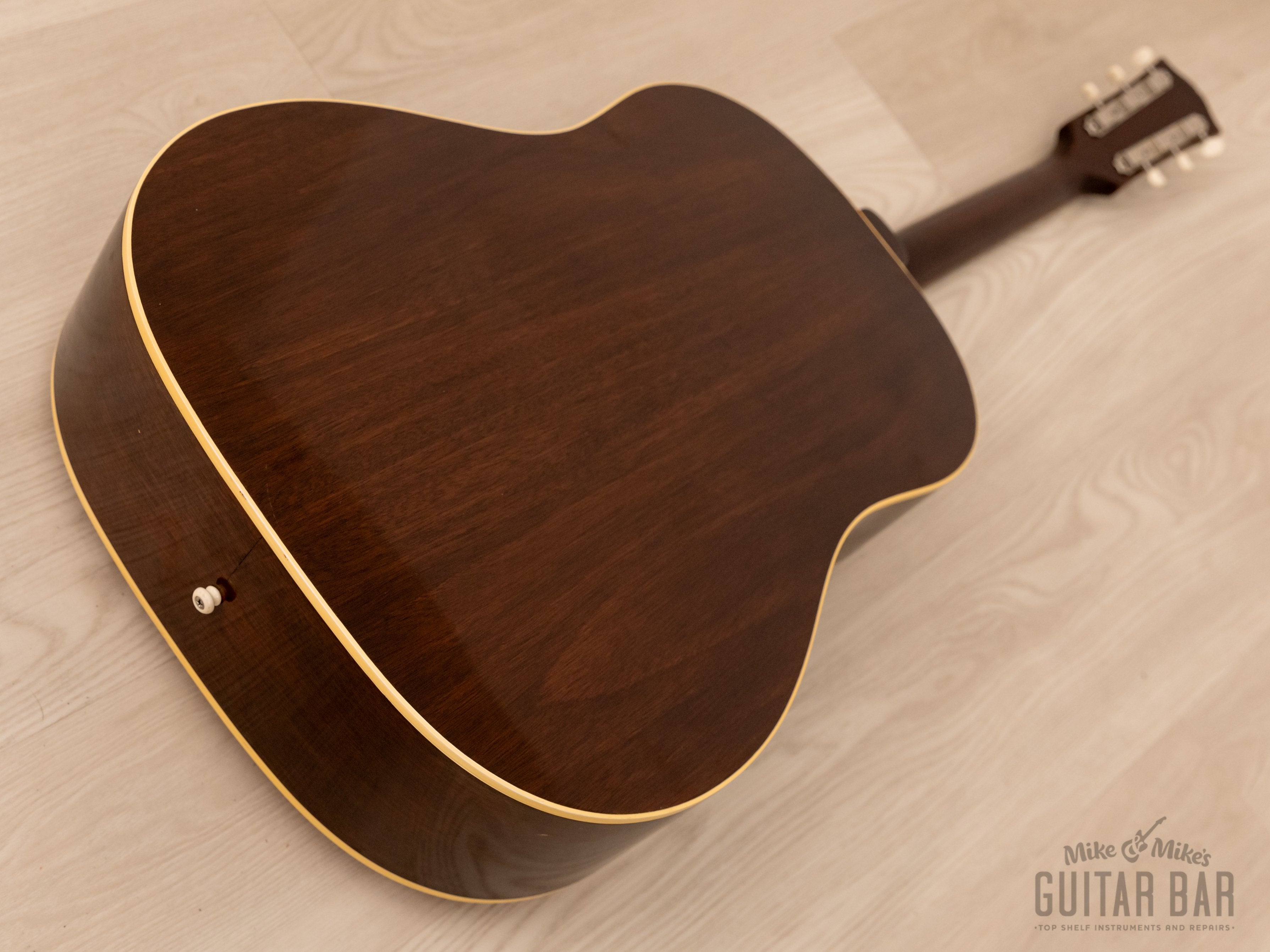 1969 Gibson J-50 Vintage Dreadnought Acoustic Guitar w/ Case
