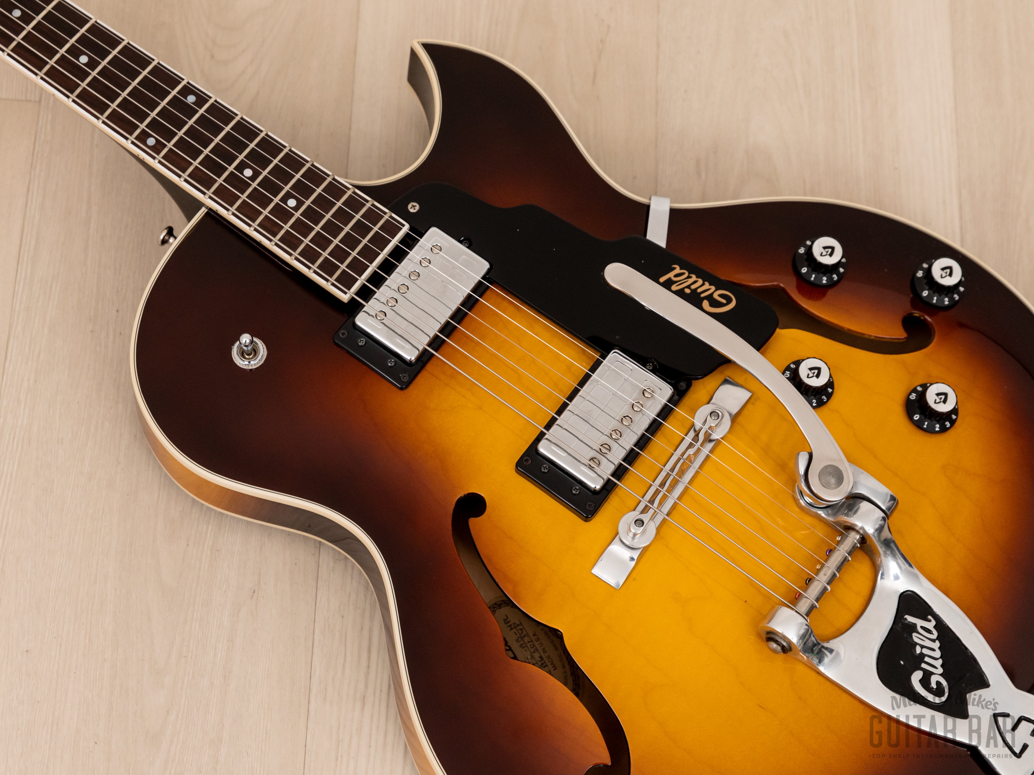 1998 Guild Starfire III Sunburst Near-Mint w/ Case & Tags, Westerly USA-Made